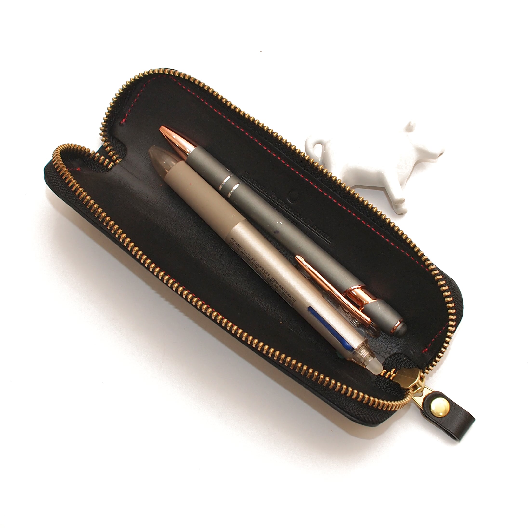 ラウンドファスナーペンケース【姫路レザー牛革】LS-01 | 馬蹄舎