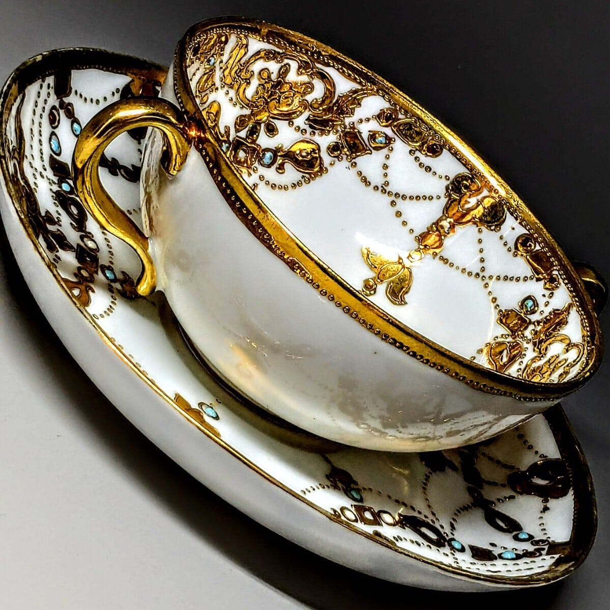 オールドノリタケ アールヌーボー様式 メイプルリーフ印 金盛上