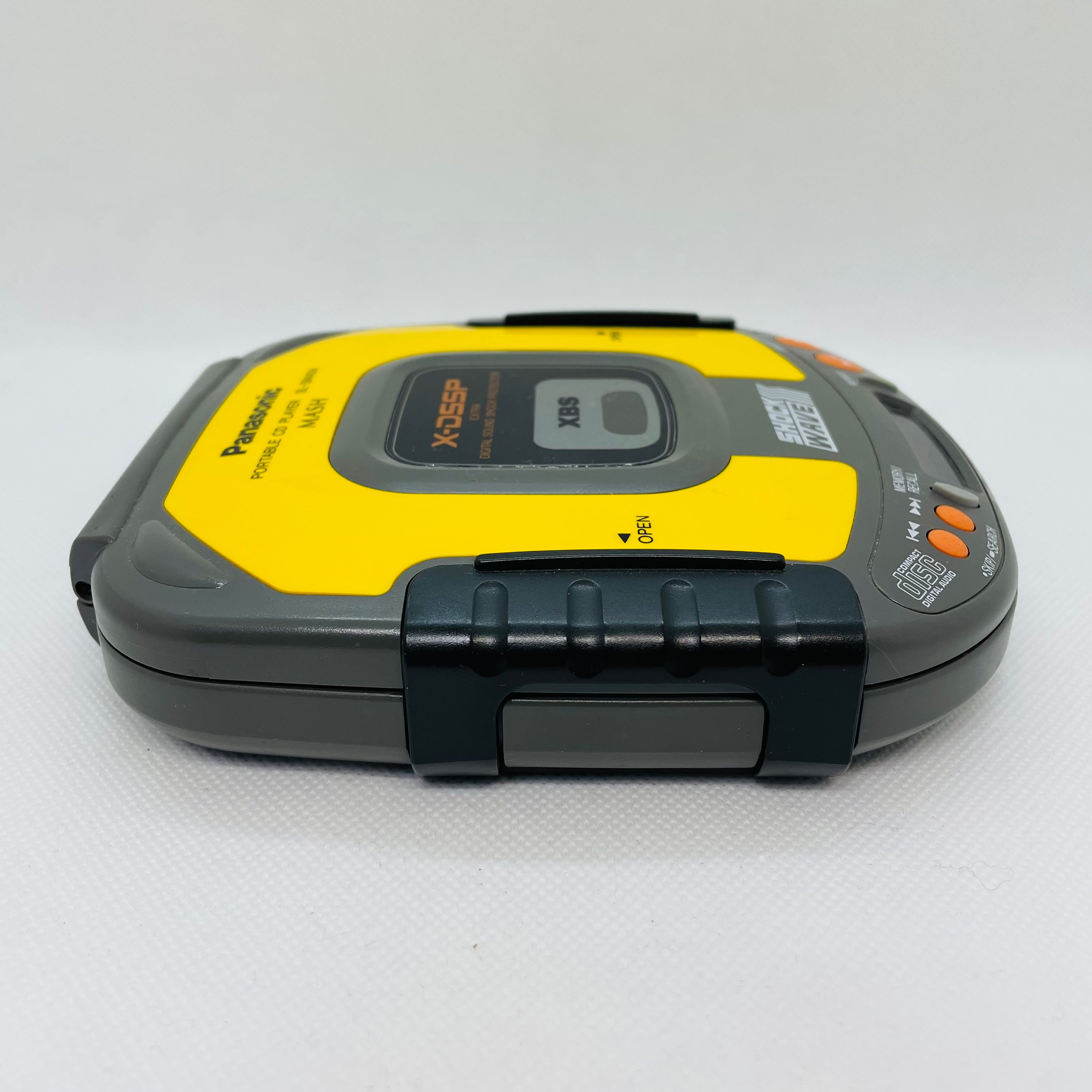 Panasonic SHOCK WAVE ポータブルCDプレーヤー イエローカラー