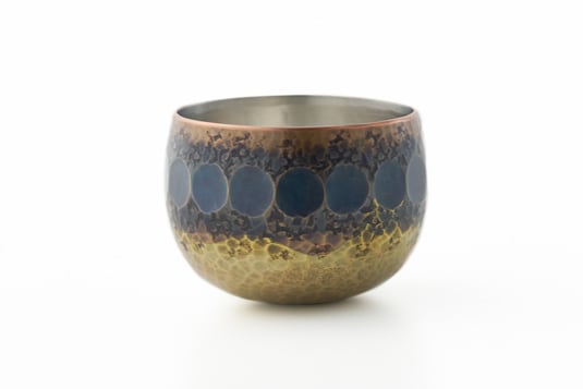 ぐい呑 ちらし金青色(60ml) | 玉川堂 オンラインショップ