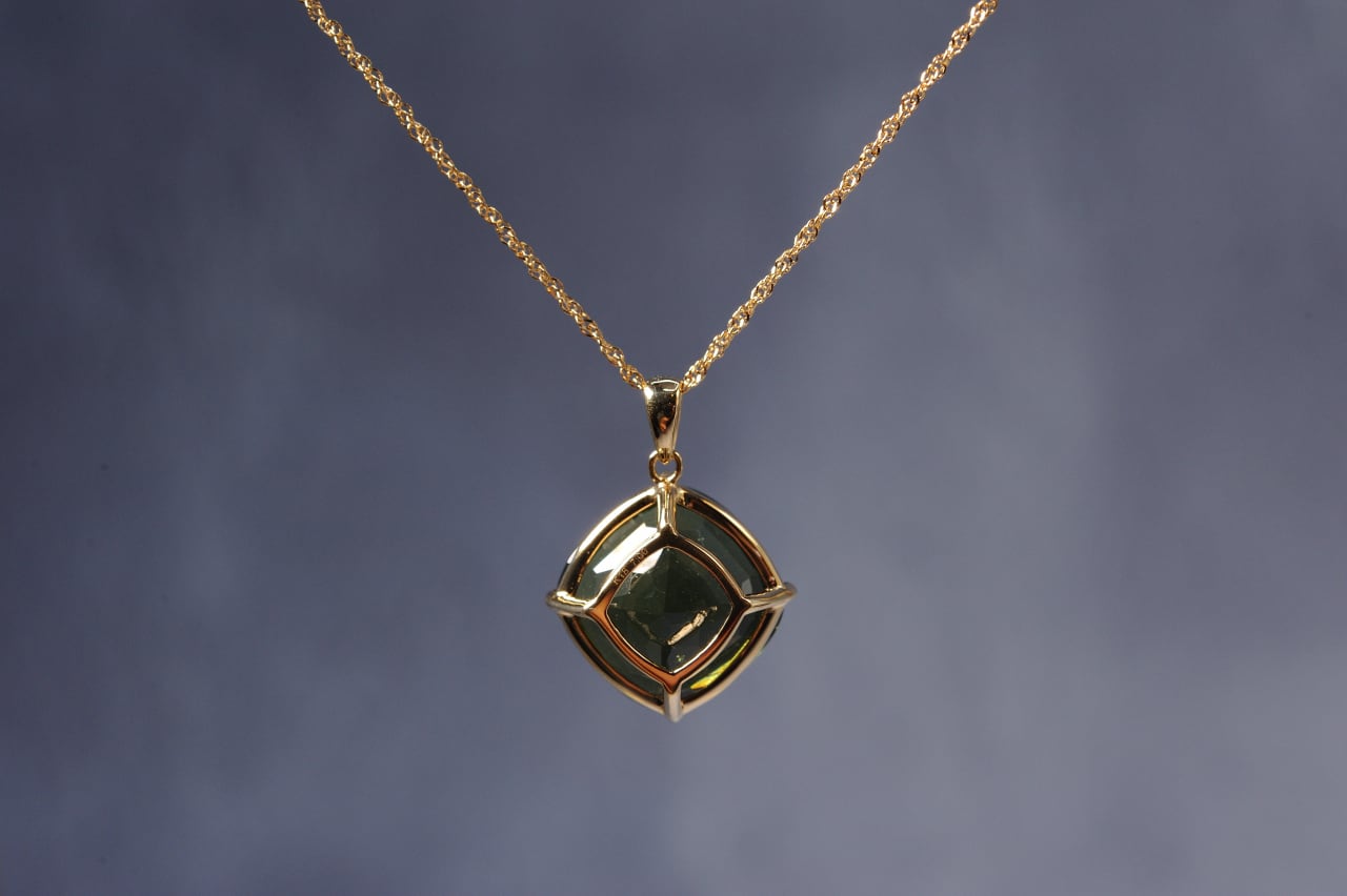 K18 モルダバイト ペンダントトップ | rfrees ～place of healing～