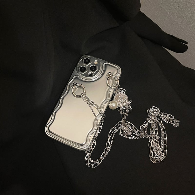 iPhone14 Pro Max/13/12ケース シルバー メタリック風 チェーン