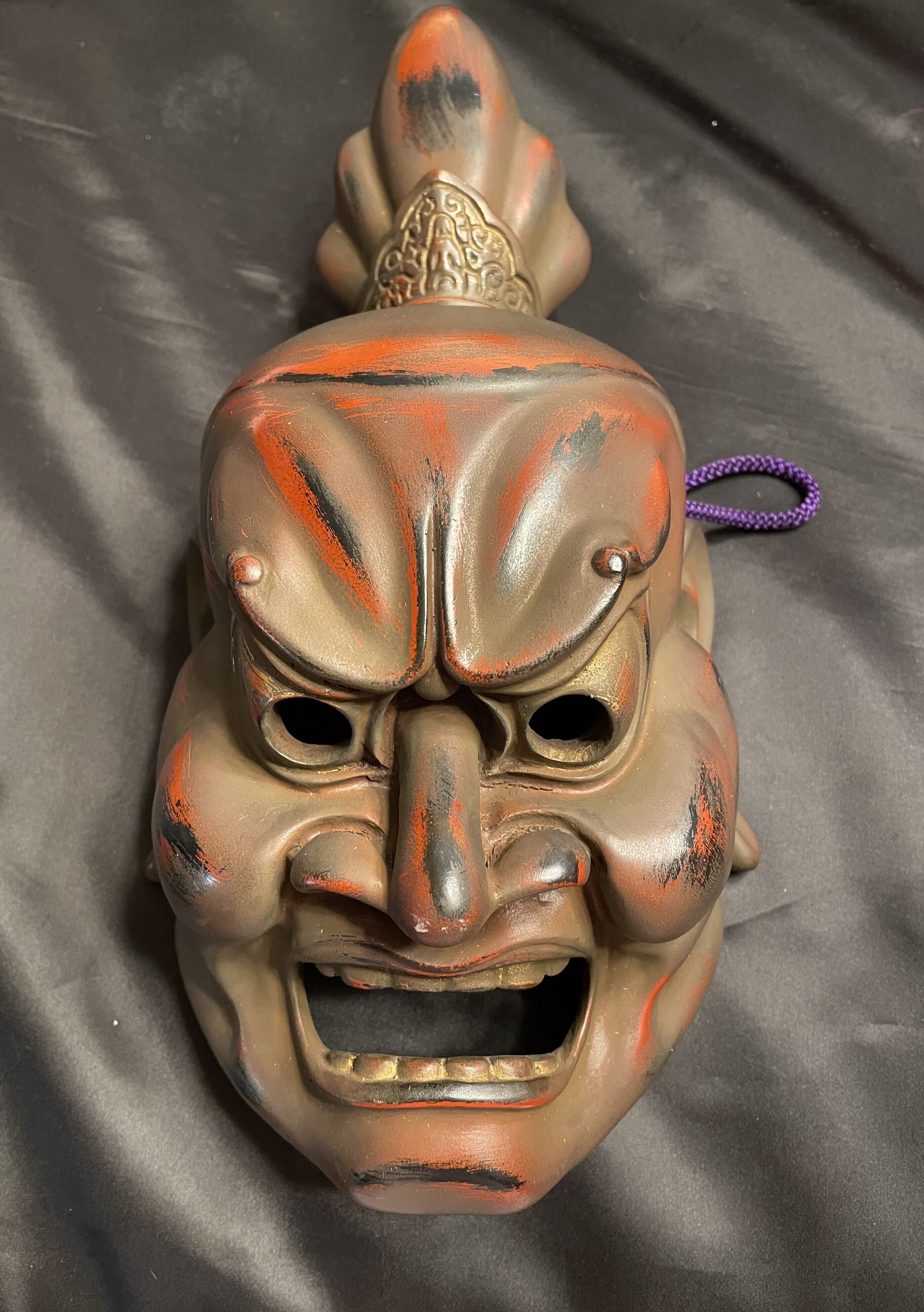 若き日の山姥能面 紫香楽焼 | 西岡サロン