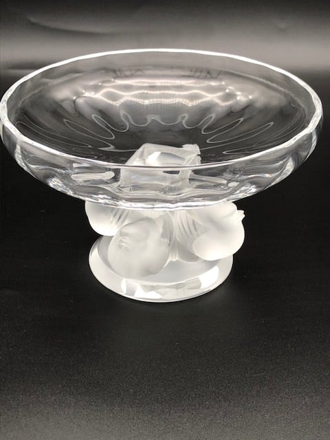 ラリック コンポート用の透明感のあるクリスタルガラスのお皿