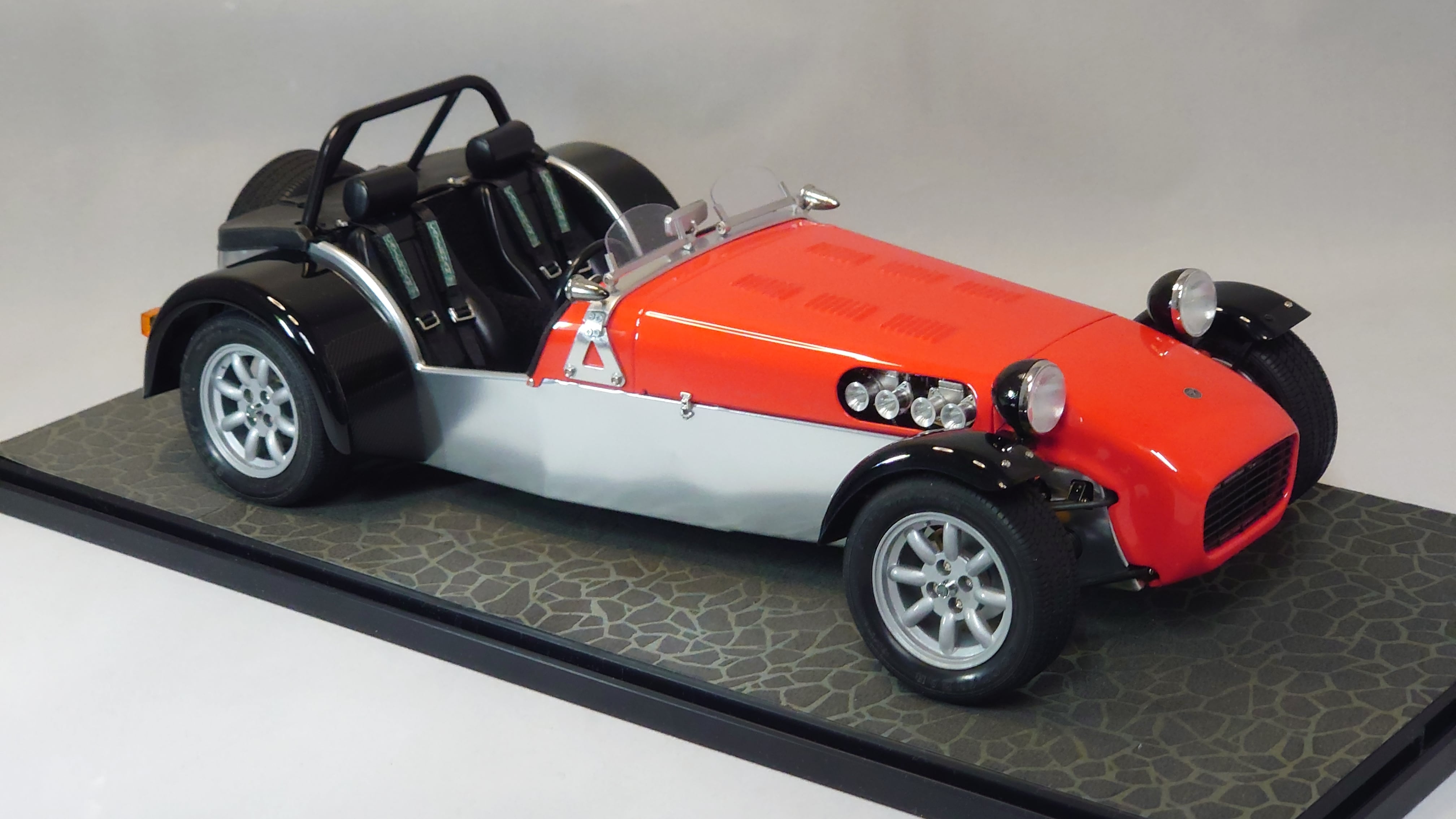 タミヤ 1/12 ケーターハムスーパーセブン BDR サイクルフェンダー