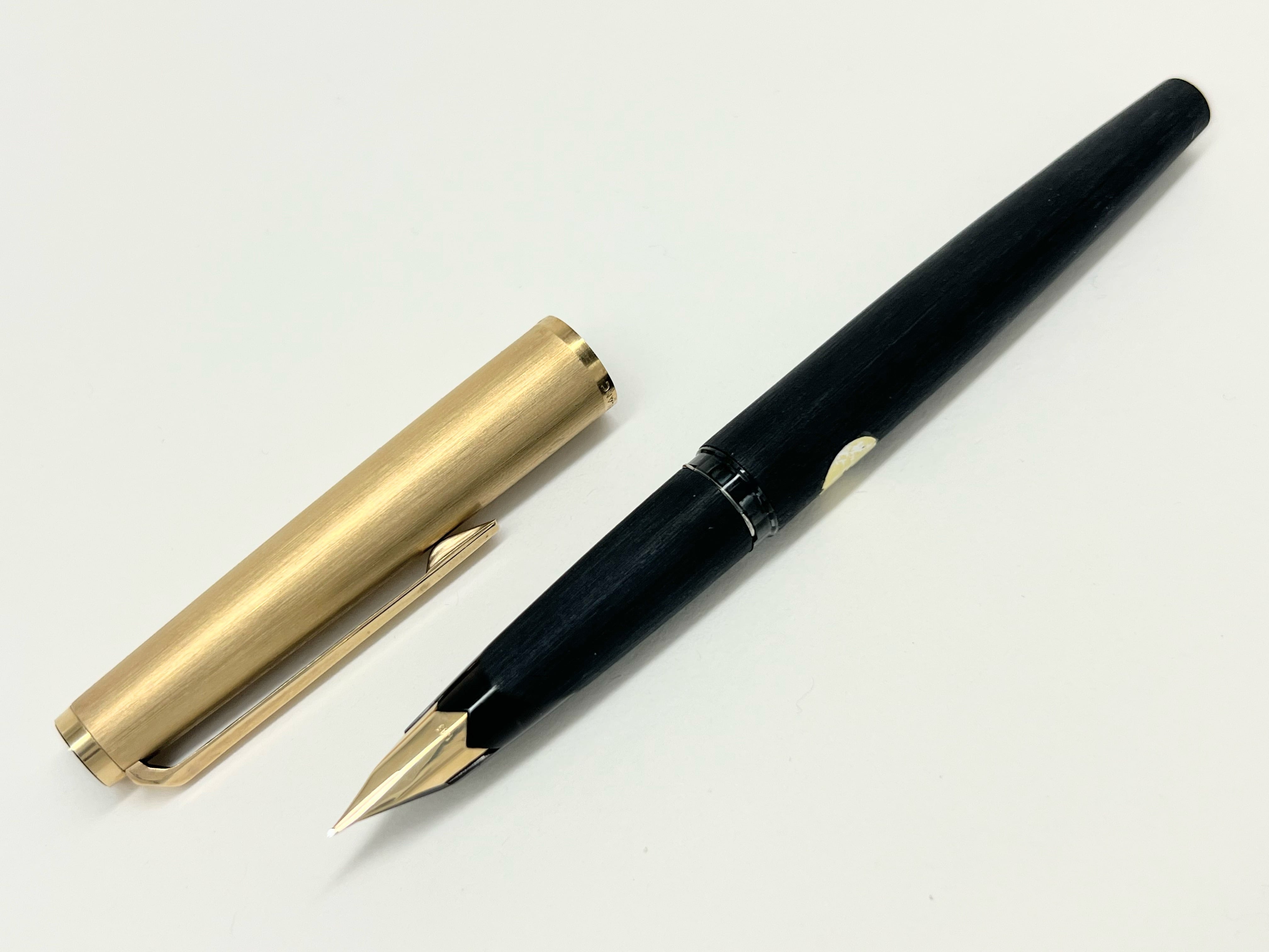 ペン先14金】モンブラン高級万年筆 14K MONTBLANC ♯320 【公式通販】