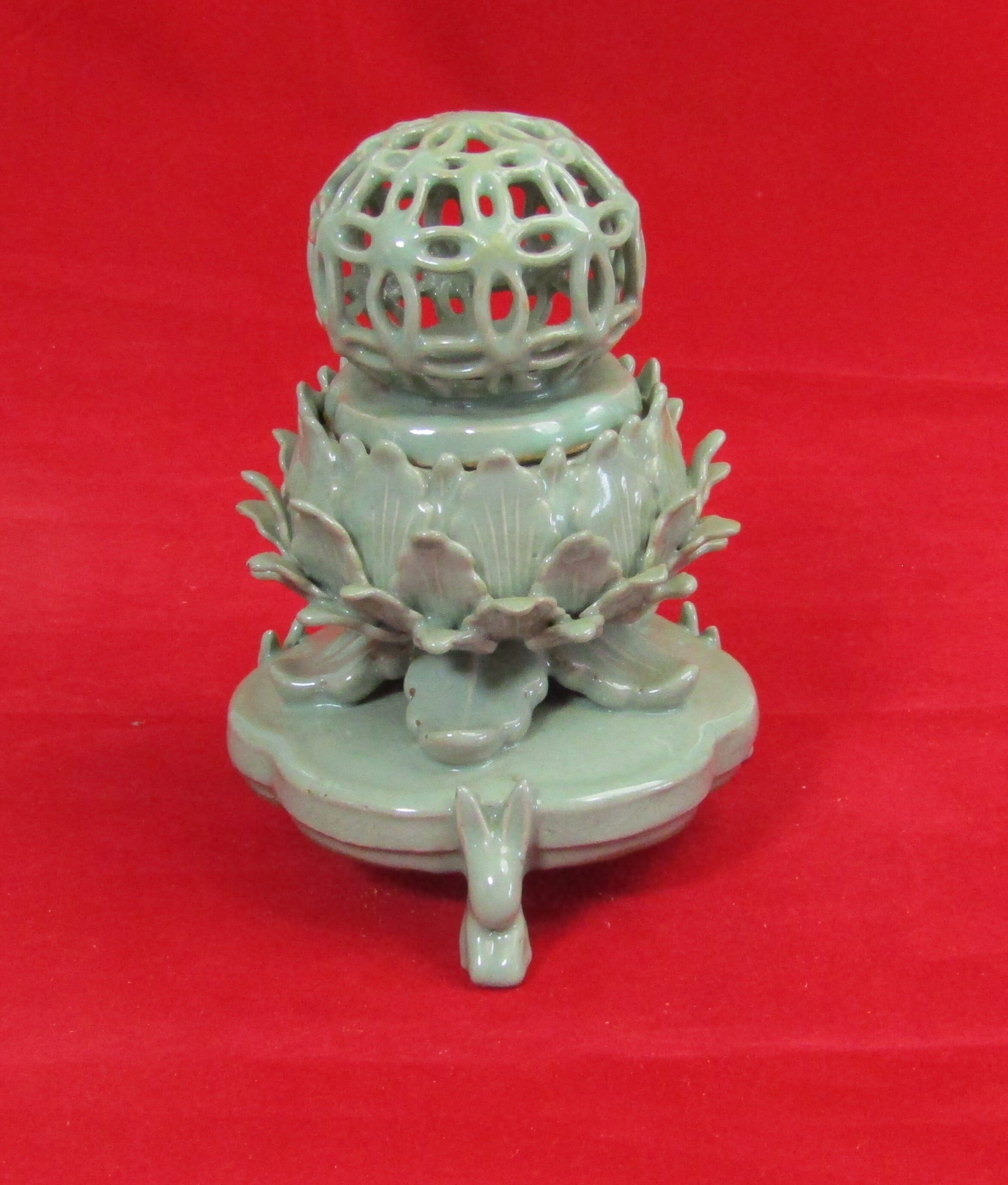 高麗】青磁 双耳六角三足獣面 香炉 朝鮮美術 朝鮮古玩 【公式通販】