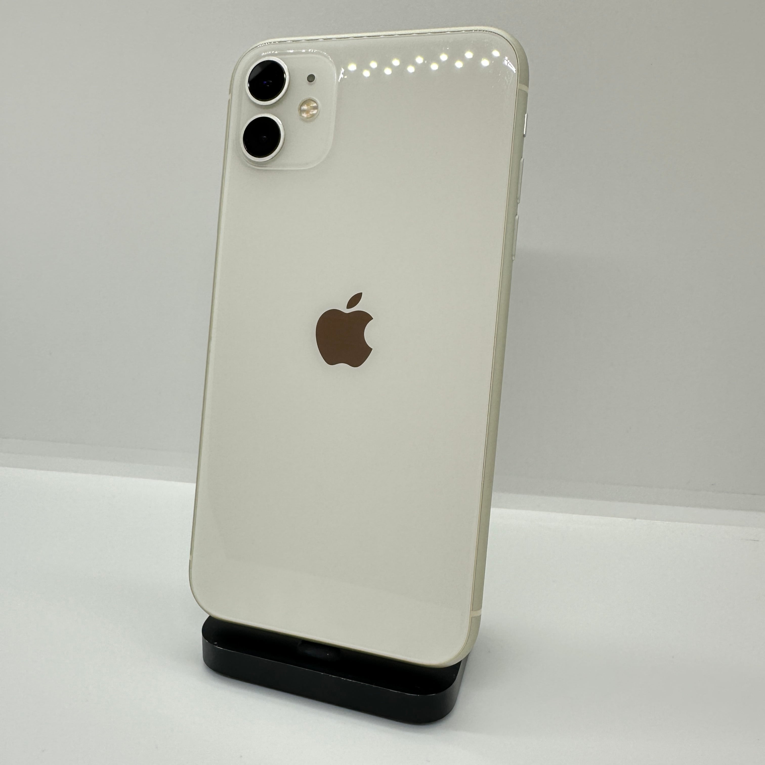 Apple iPhone 11 ホワイト 256GB 購入 本体 Apple iPhone 11 White