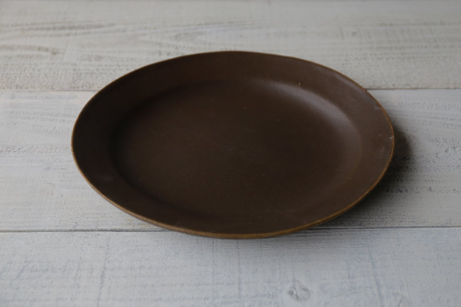 サビ釉 ダ円リム皿 大 | 古谷製陶所