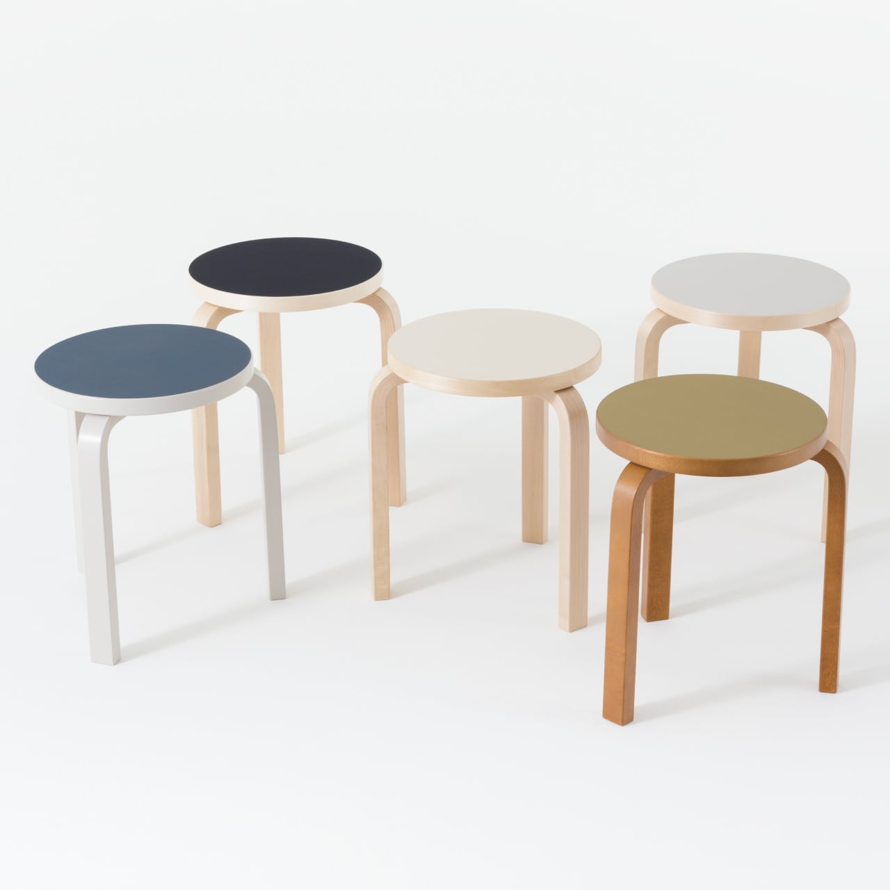 即納可】スツール 60 / ホワイト ラミネート / Stool 60 / white