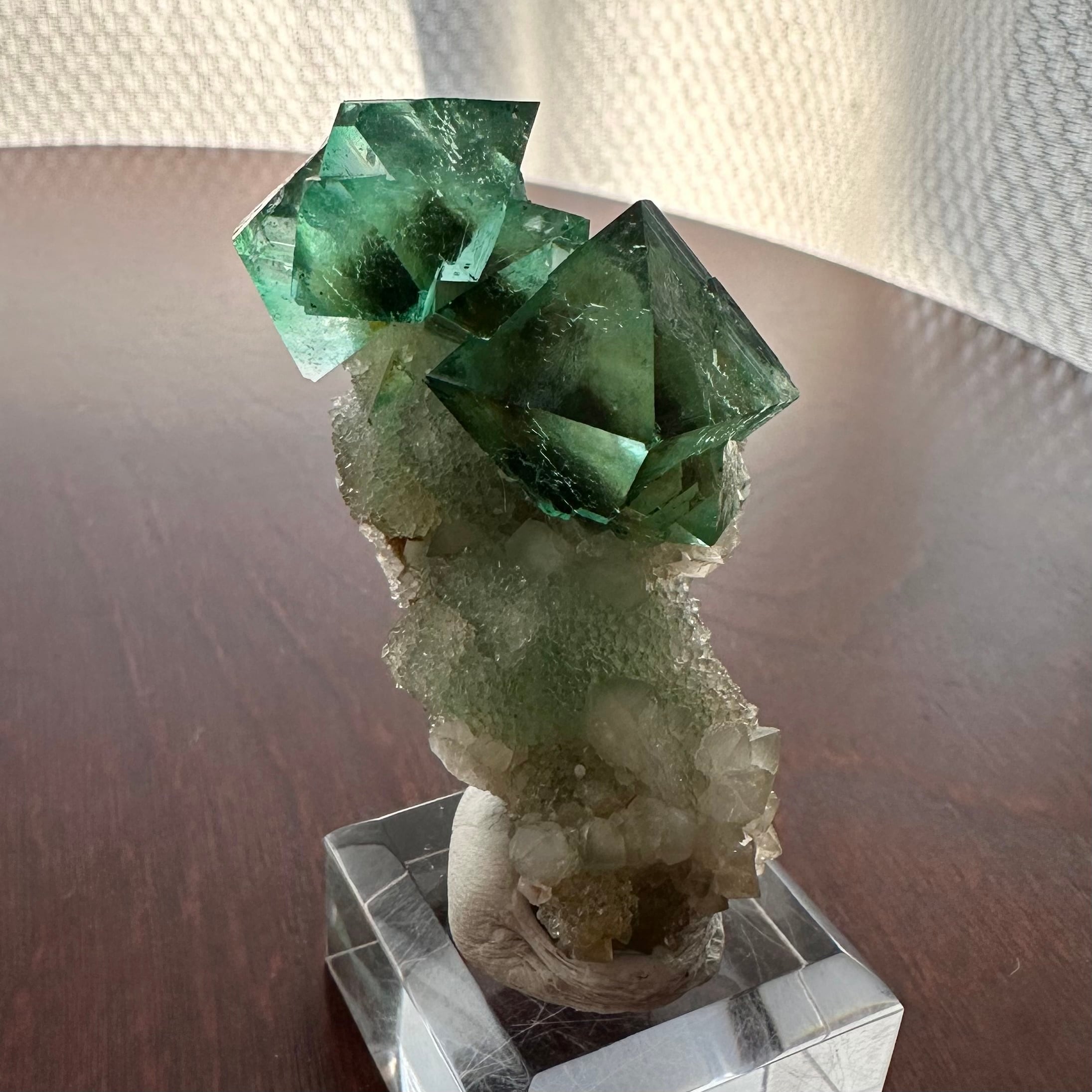 フローライト / クォーツ【Quartz on Fluorite】南アフリカ産