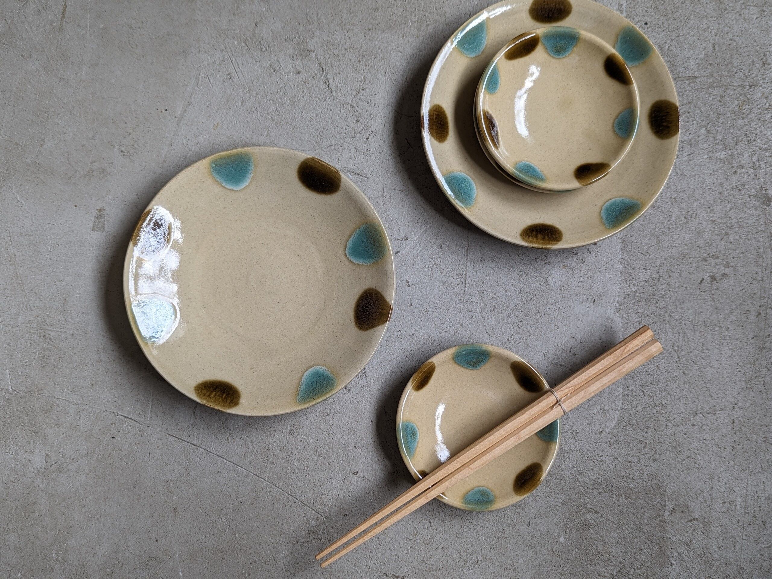 益子焼 豆皿3寸（二彩・青磁×皮鯨） | 益子焼 | inoya | Basic Life