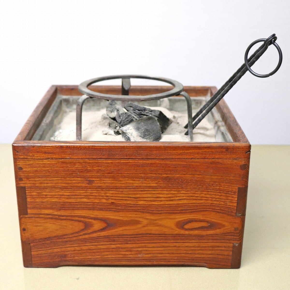 0f9e131284844f4c22e046ce0d3a22