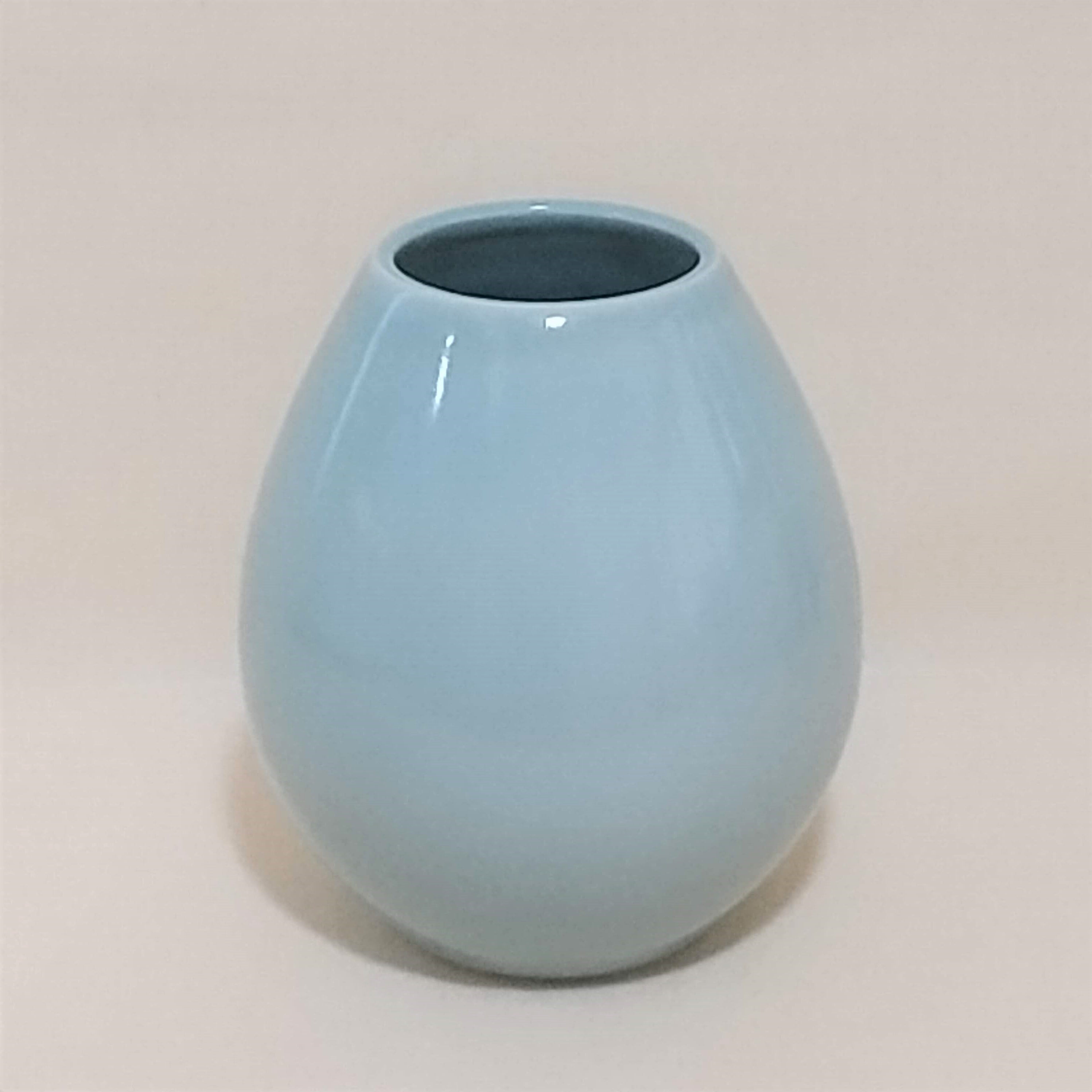 秀島窯作 青磁 花瓶 | 有田焼作家の作品が買えるお店 ギャラリー器楽