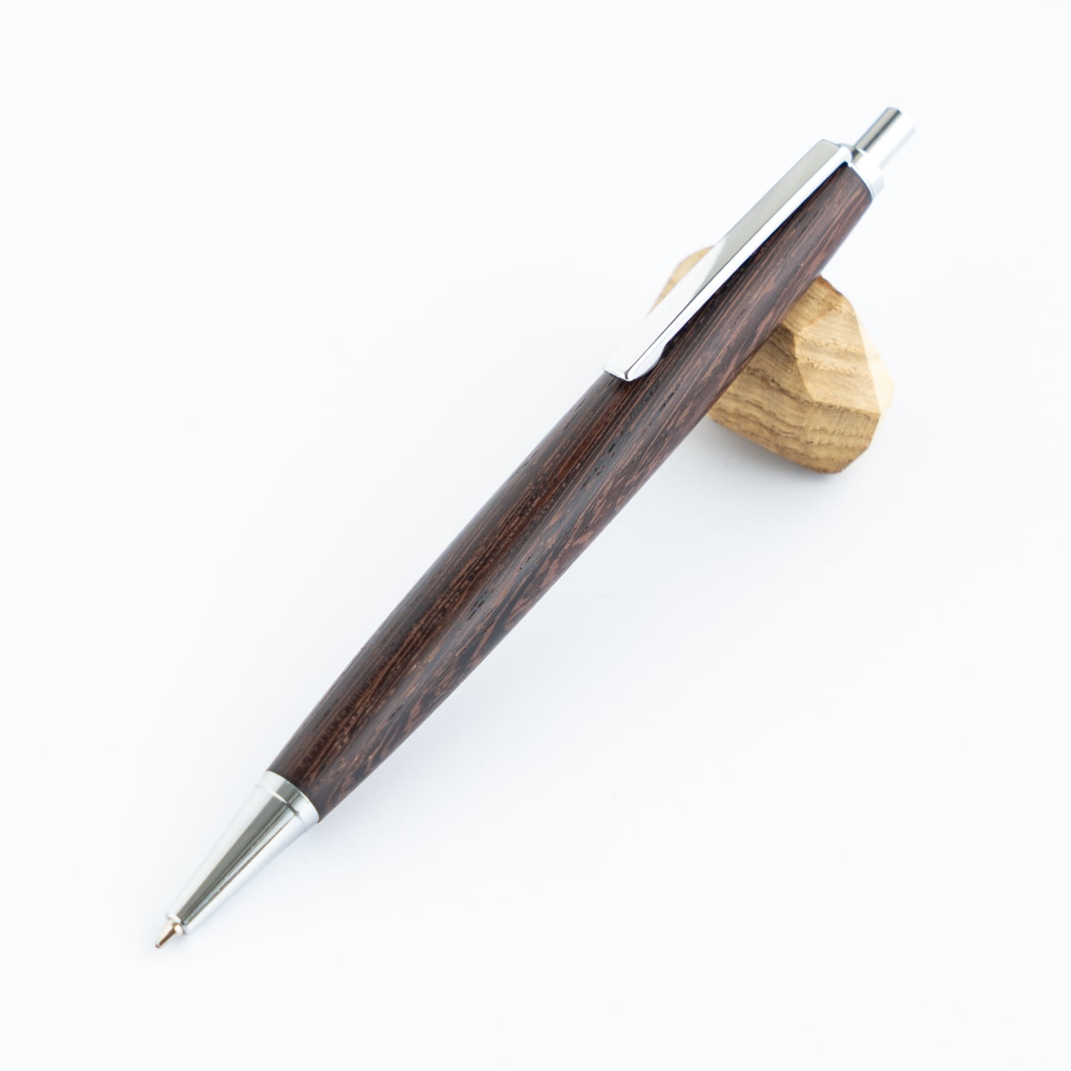 杢軸ボールペン】くろがき（黒柿） / ノック式木製ボールペン