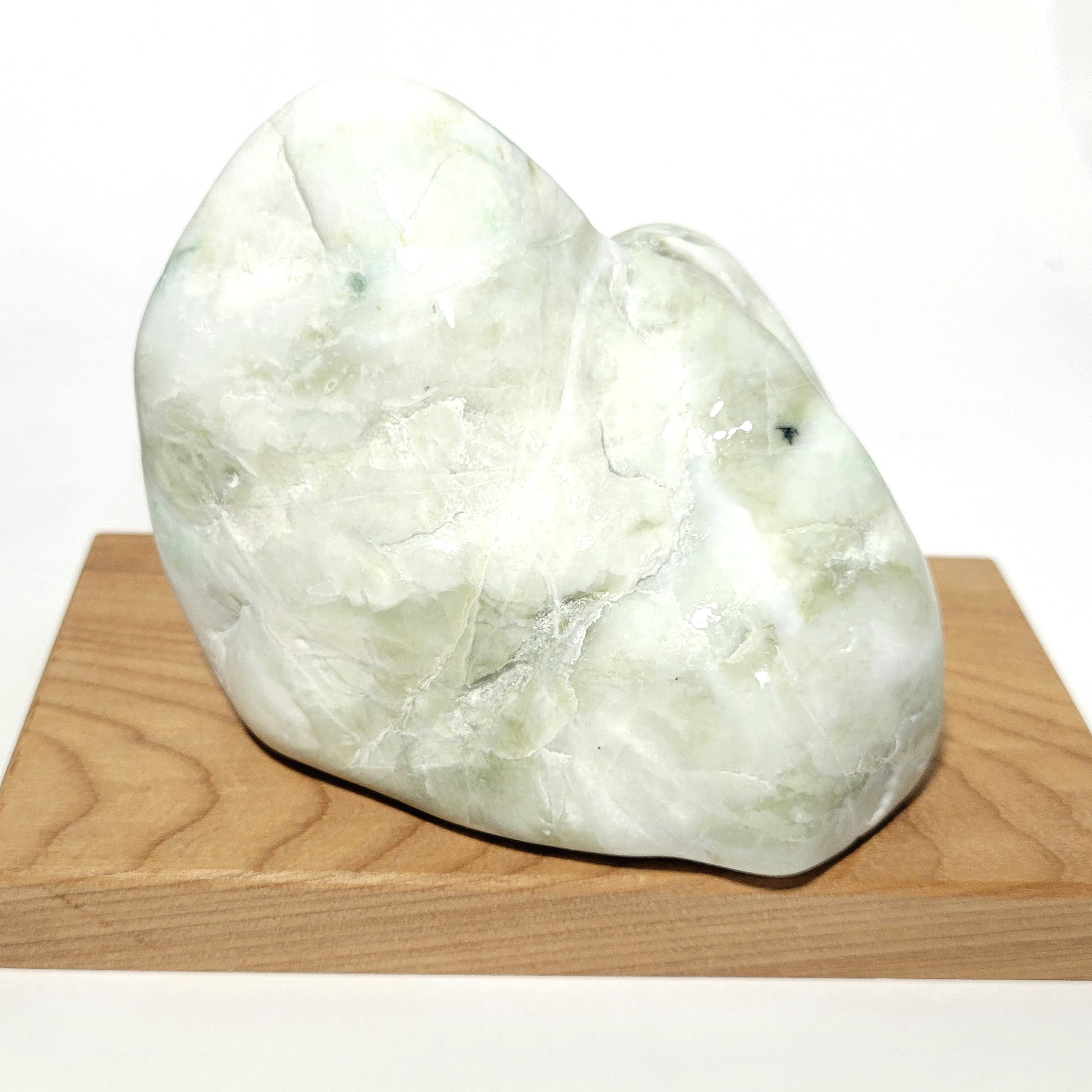 ☆翡翠原石☆糸魚川硬玉【大所川・川ズレ・転石ウブ17.8kg】