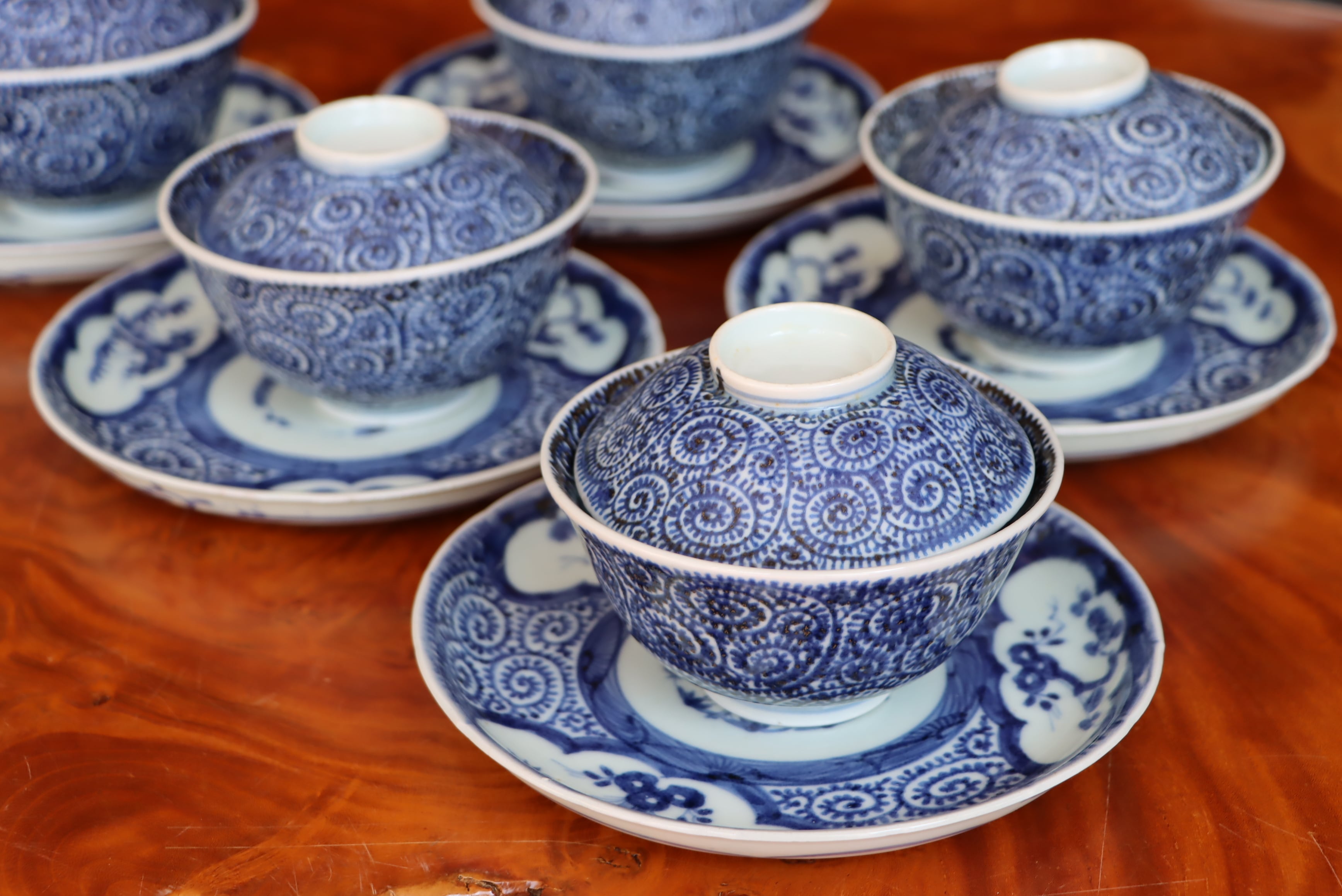 130.132.133 古伊万里 染付 唐草 花唐草 蓋物 九谷 鍋島 茶器 130.132