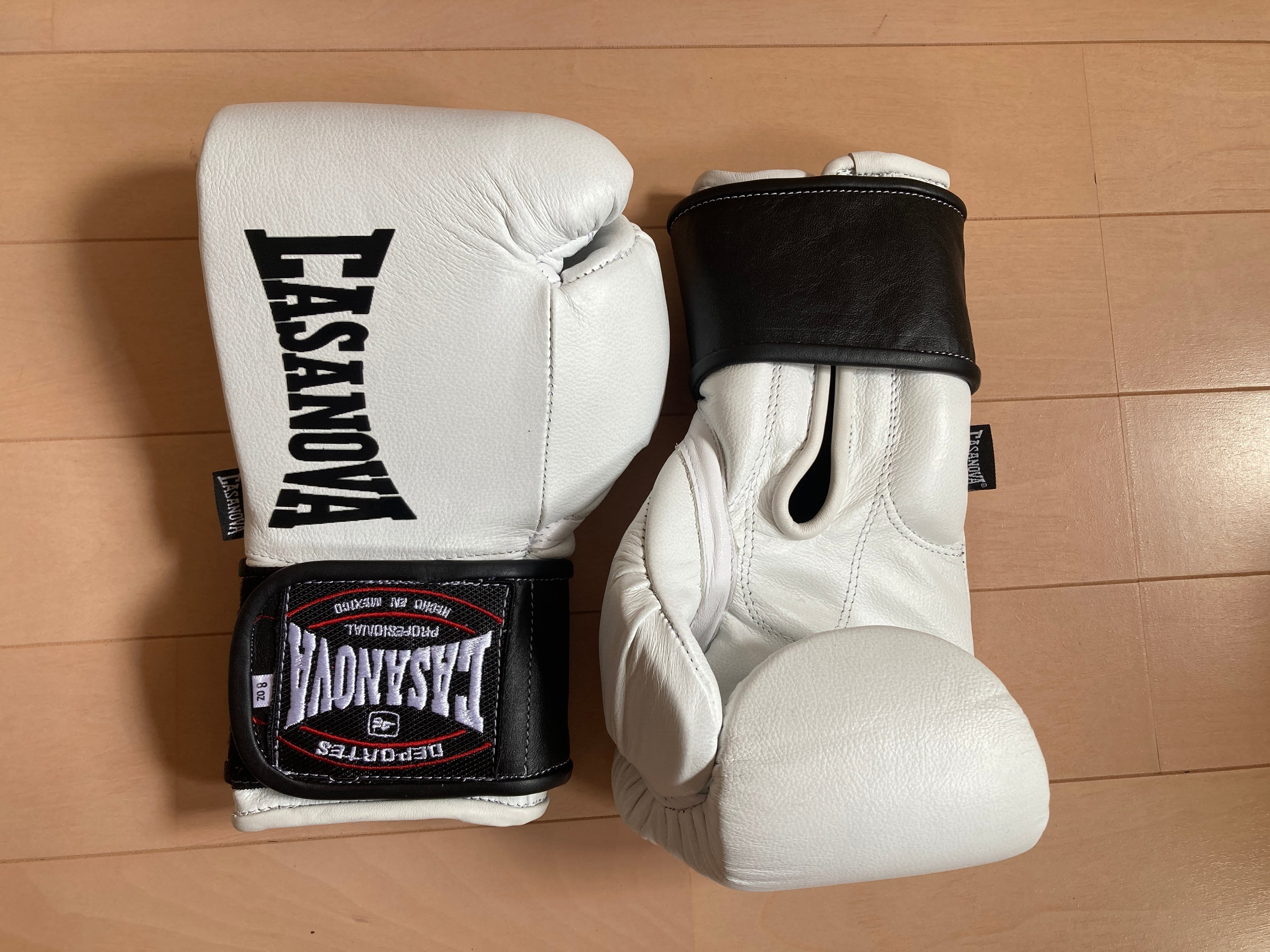 ボクシンググローブ 8OZ / CASANOVA 即納】Casanova ベルクロ