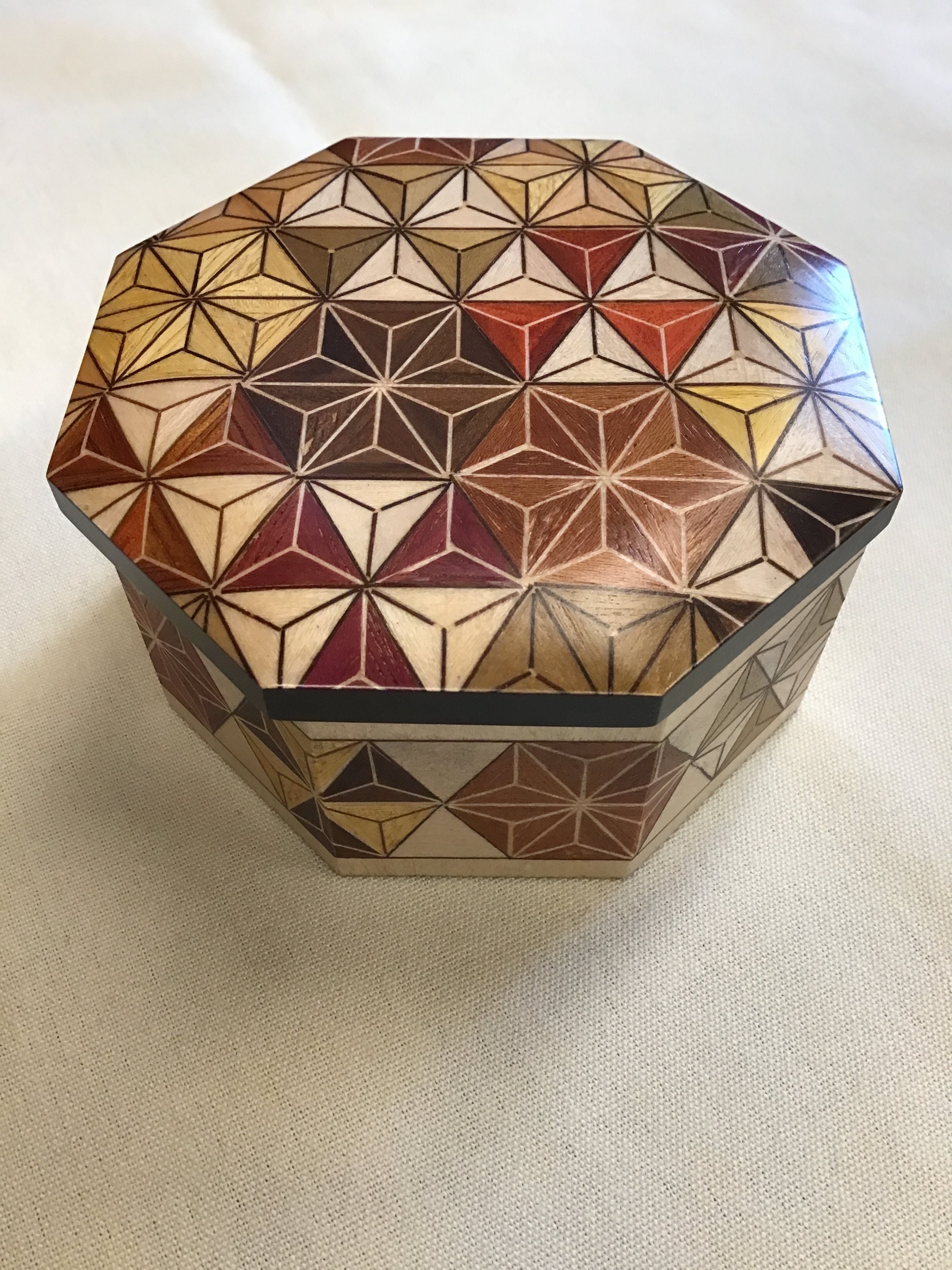 箱根寄木細工 スイートボックス 亀甲麻の葉文様 | kiroshop