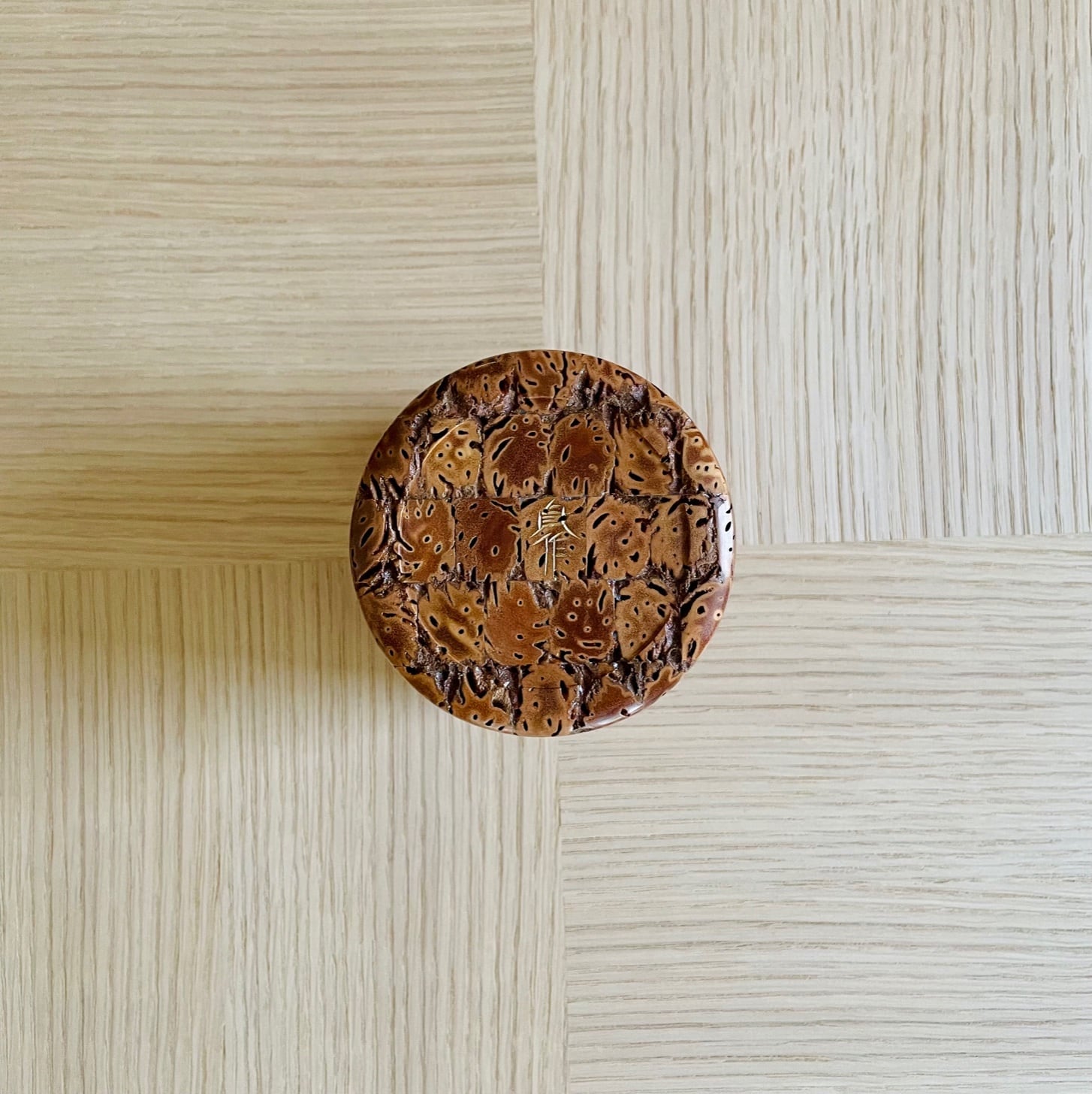 桃の実茶筒 銅缶100g用 | 桃の実工房 online shop 桃の種から生まれる