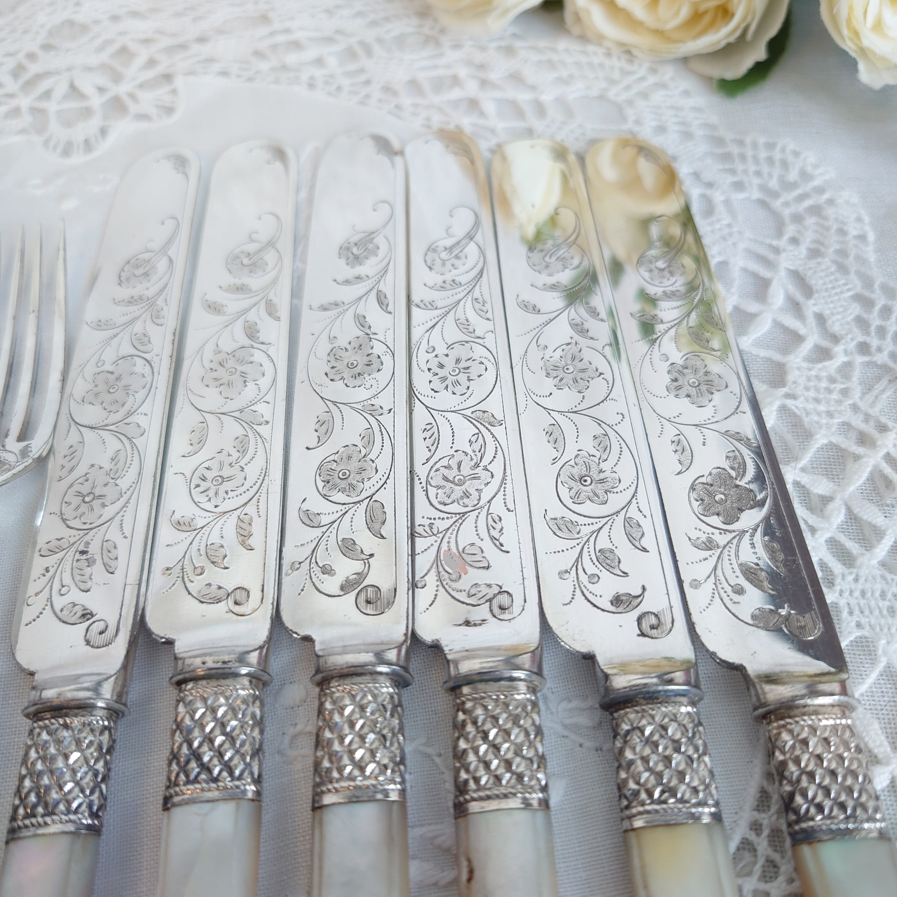 白蝶貝 マザーオブパール デザートカトラリーセット フラワーデザイン