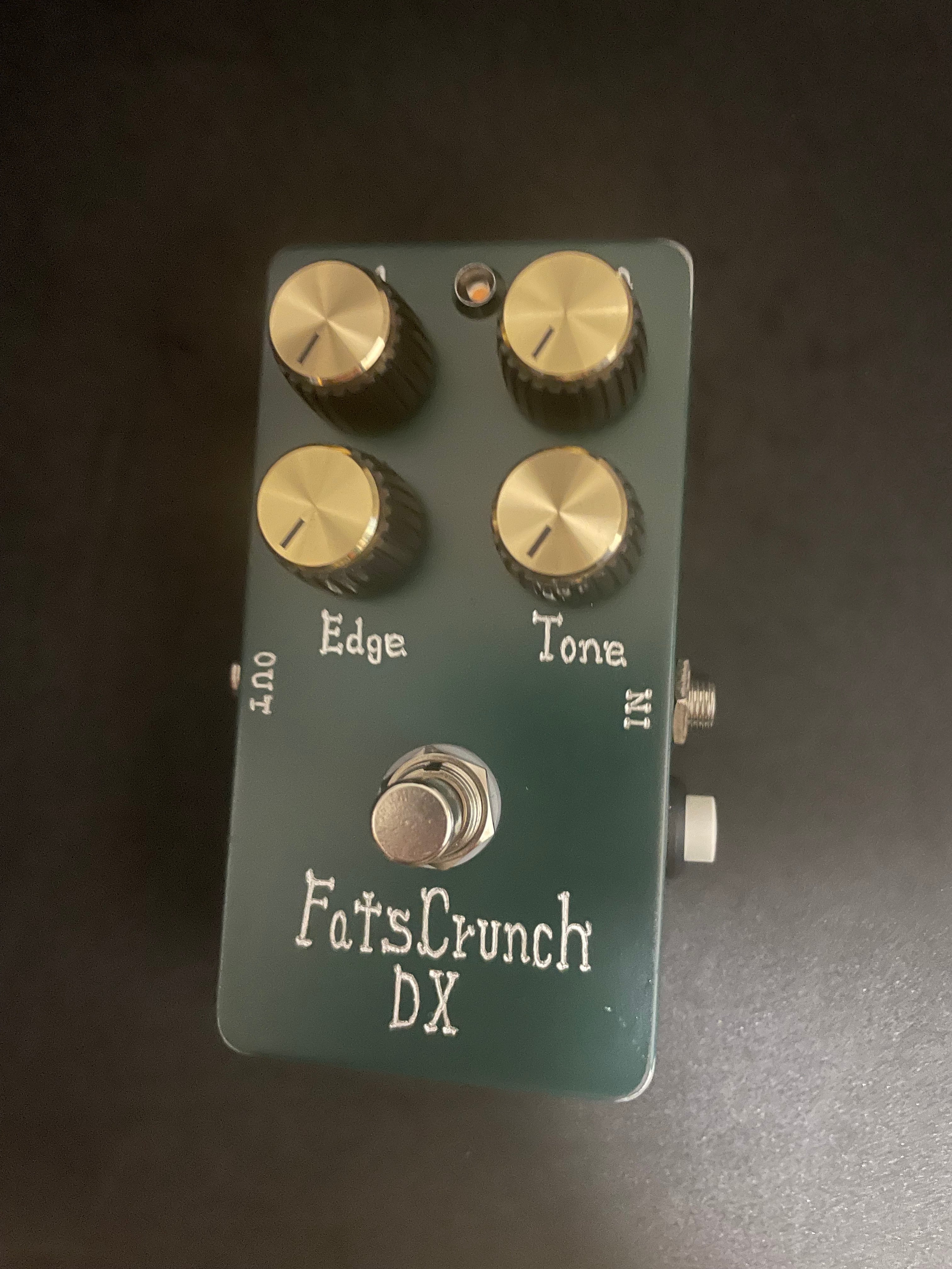 ファッツアクセル(レリックグリーン）：ゲイン加速機能付きハイゲイン