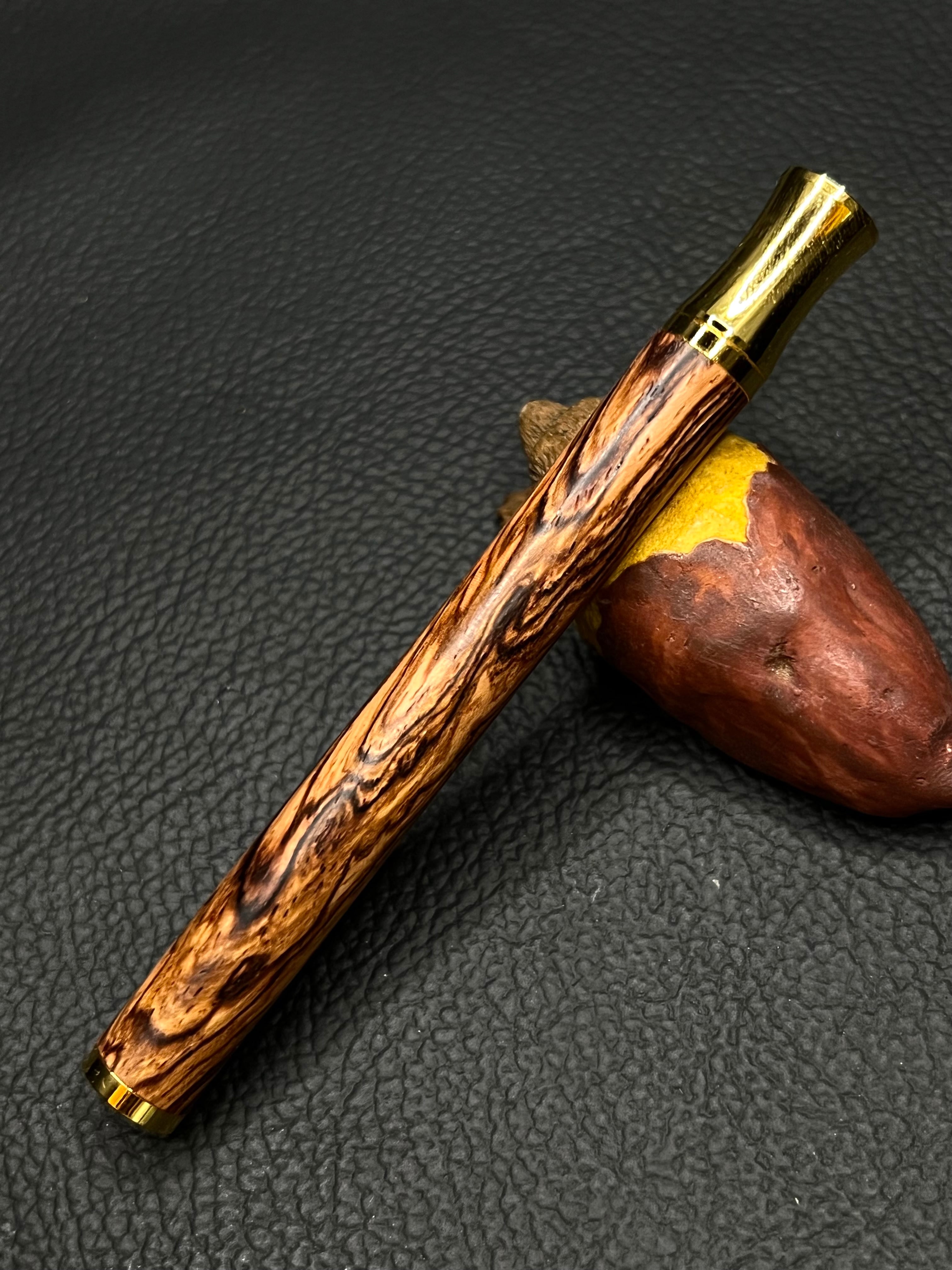 15 ホンジュラスローズウッド 変わり杢 芯ケース | こぶた工房