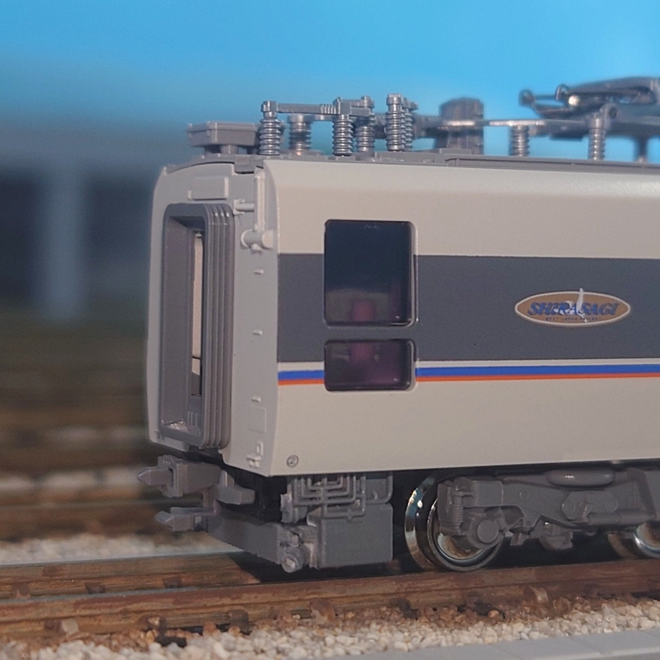 KATO 683系2000番台（しらさぎ）」用トイレタンク、車端部床下機器5両