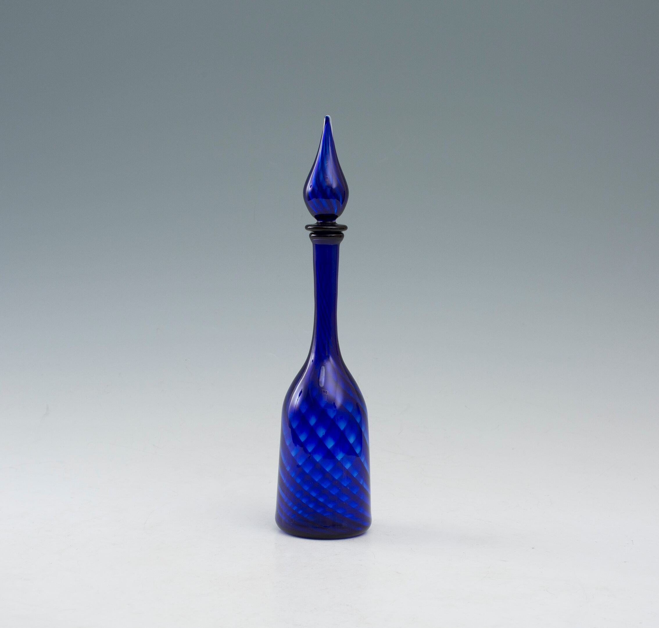 252987480422fa4b167eec9d3945e4