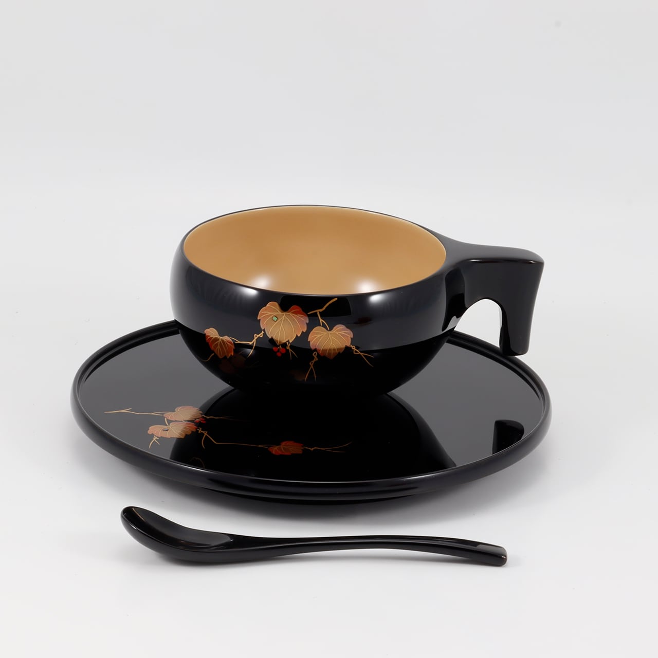 1105 輪島塗 ペア珈琲カップ／平形／蔦蒔絵／スプー付 | 輪島塗 加藤