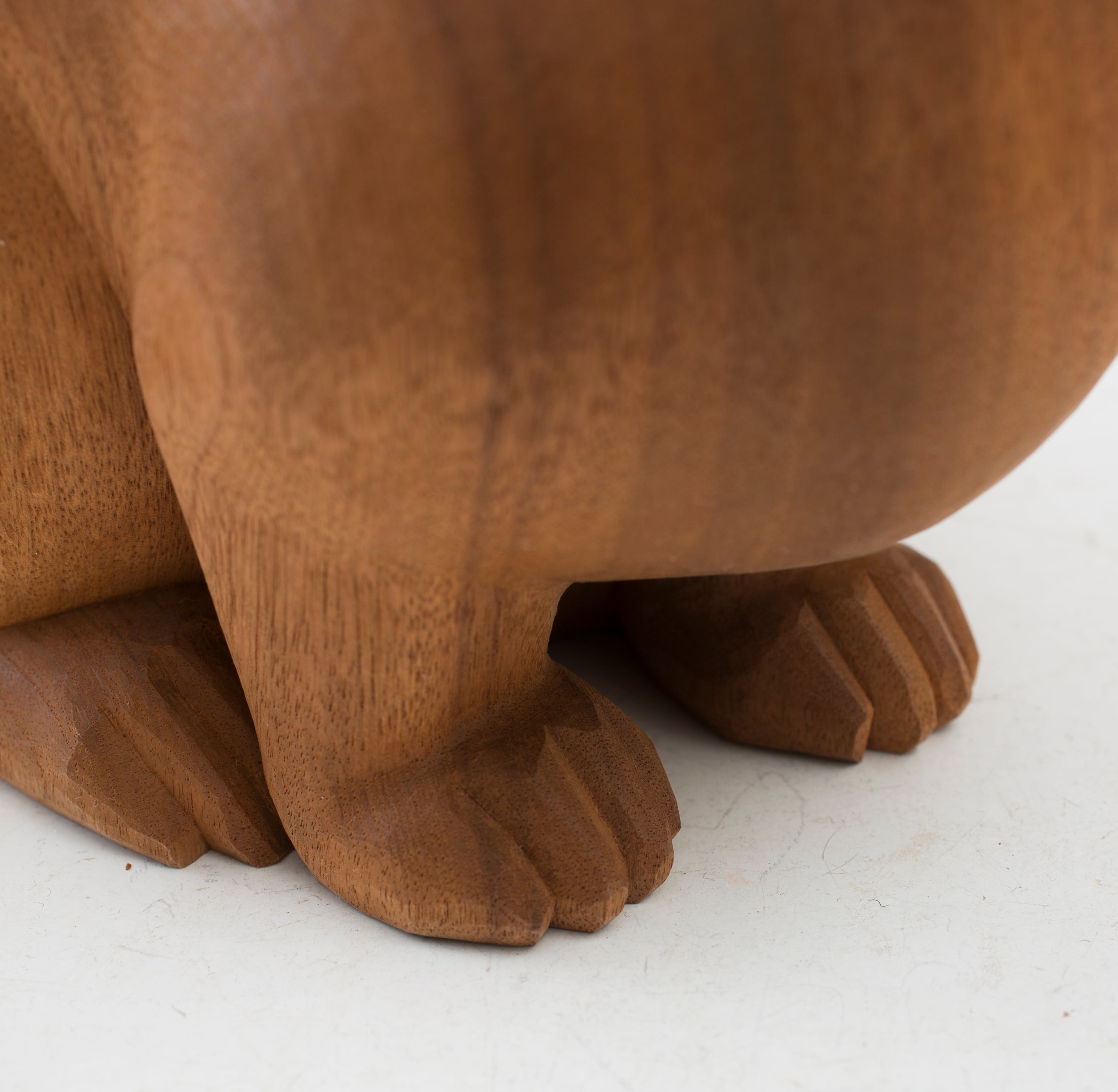 木彫 一刀彫 兎 置物 泉鶴寿斎 うさぎ 卯年 干支飾り オブジェ