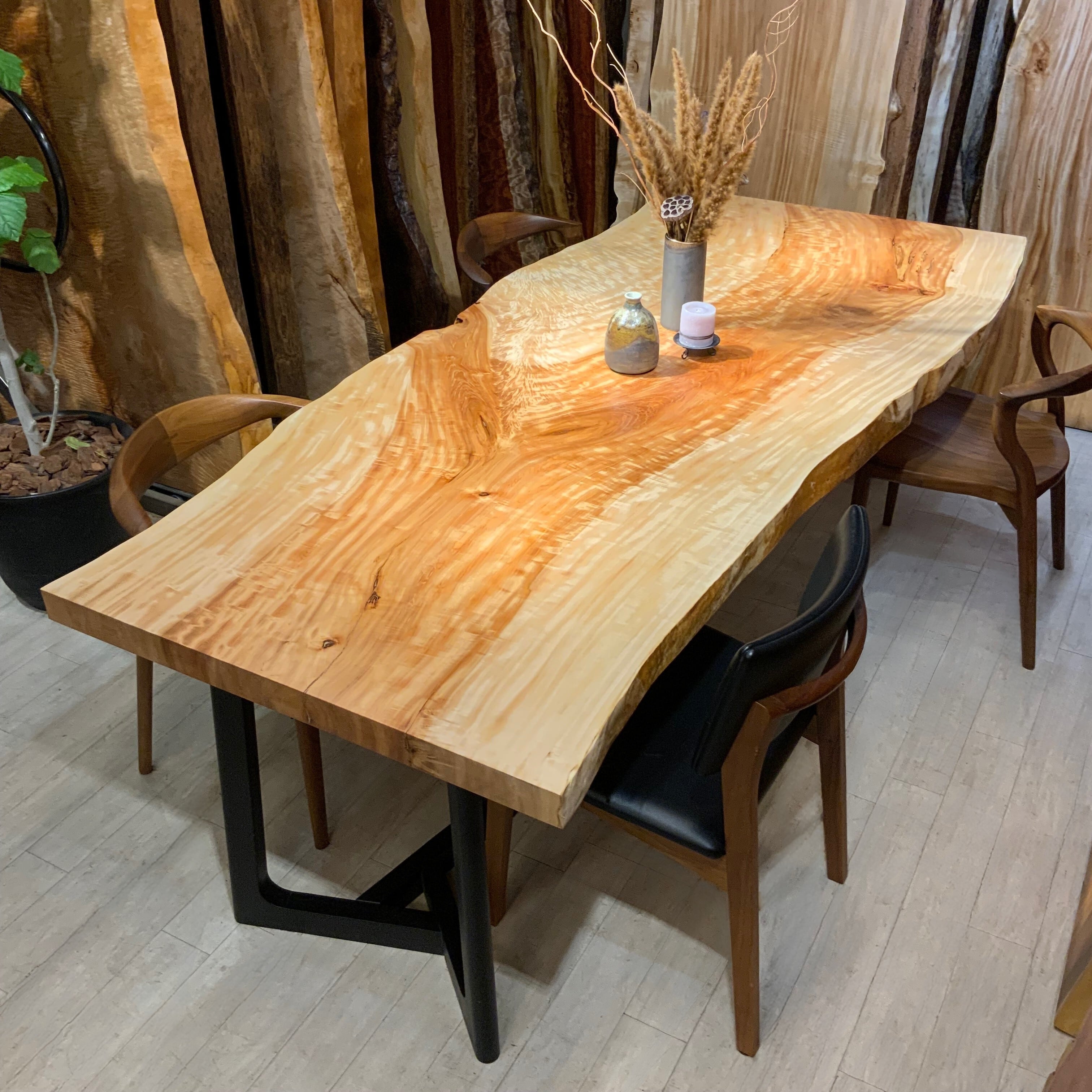 栃（とち）のベンチ80 ローテーブルにも❕栃の杢目が