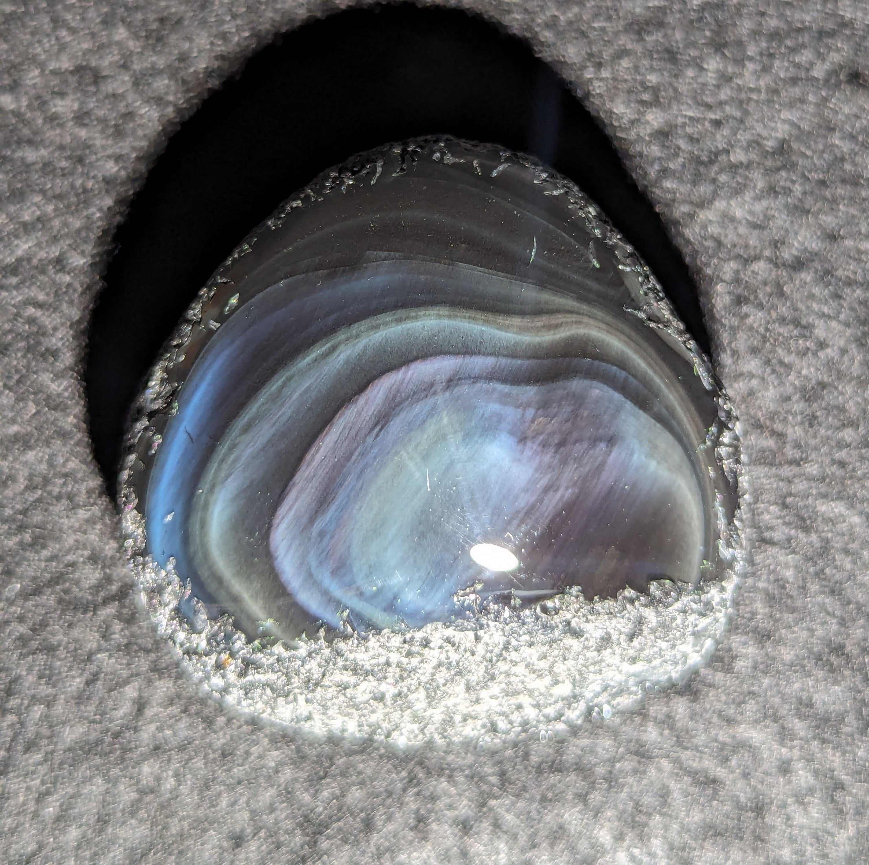 研磨品 十勝石玲瓏 ブルー、グリーンベースレインボーオブシディアン