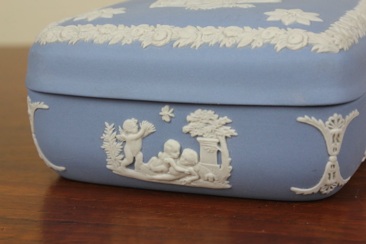 ウェッジウッド ジャスパー 小物入れ ペールブルー スクエアボックス