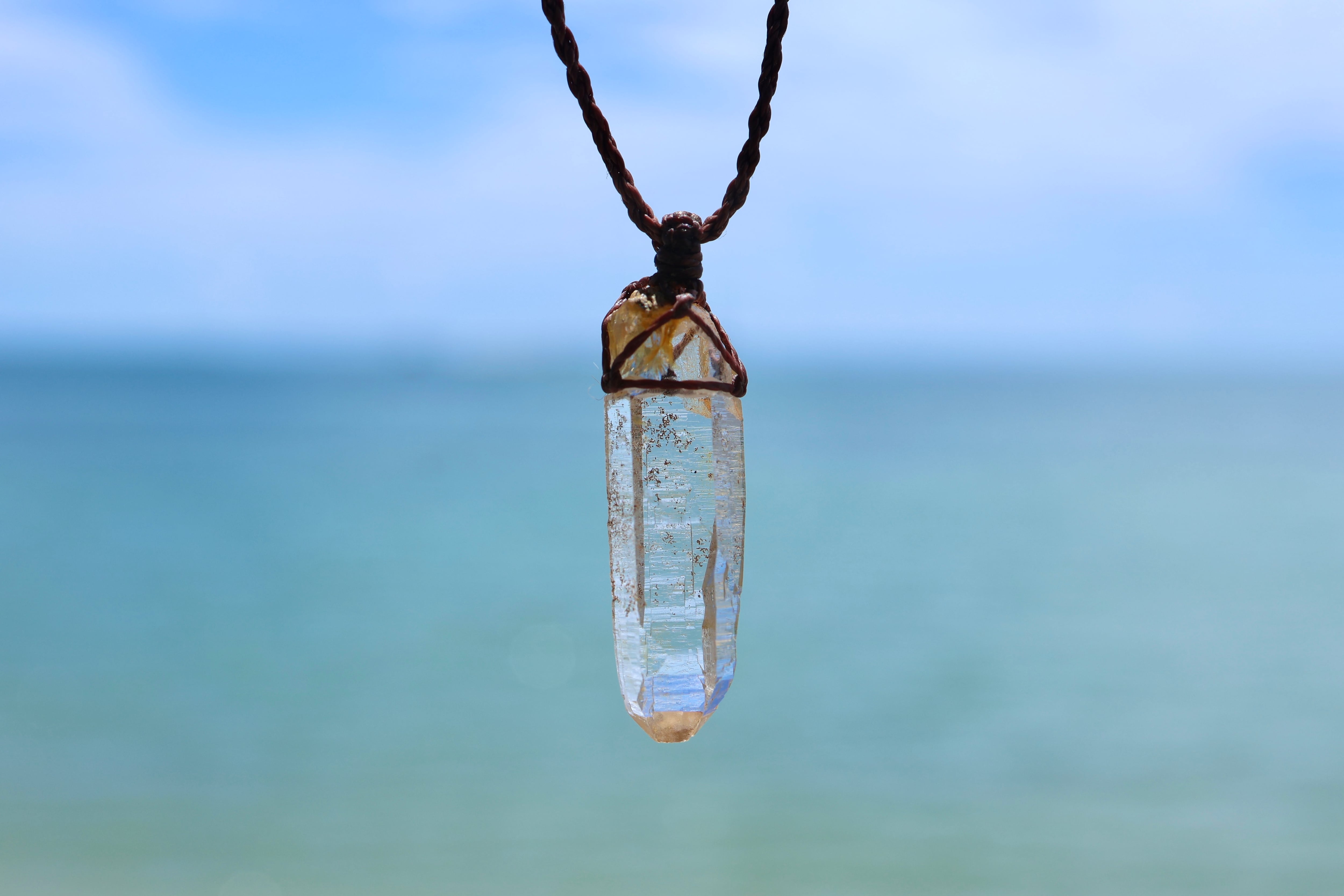 マクラメネックレス ヒマラヤ水晶（ガネーシュヒマール産） | 糸魚川