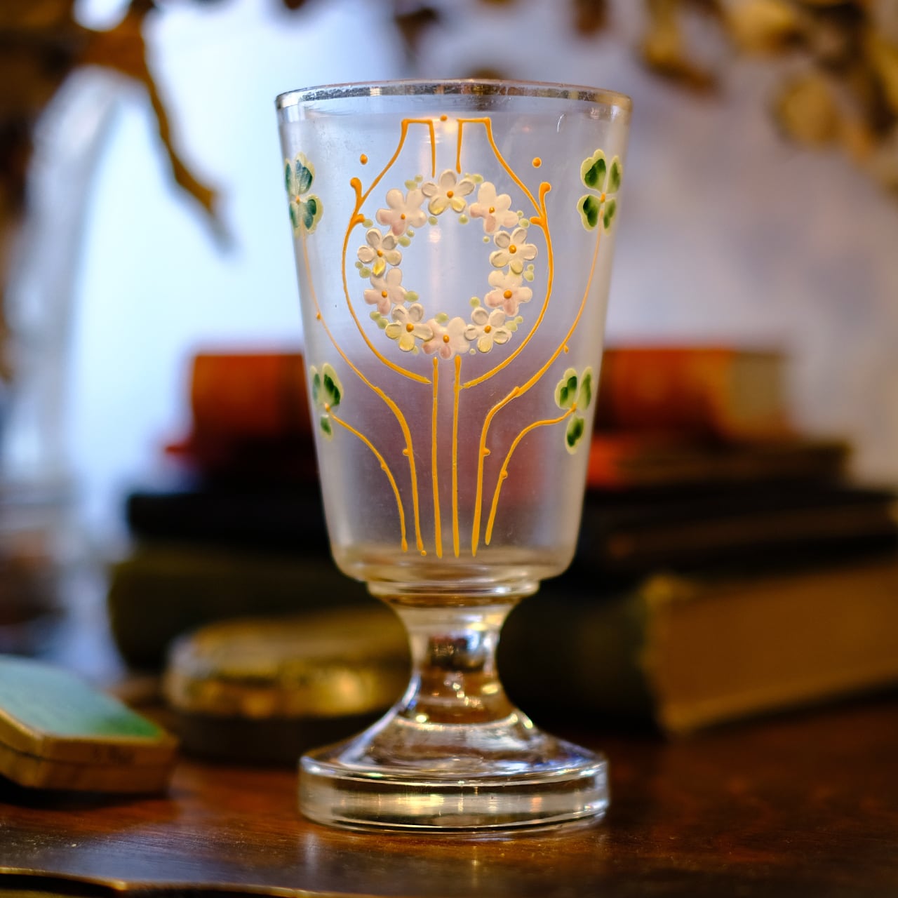 1848年アンティーク ゴブレット 彩色インタリオガラス 【公式通販】