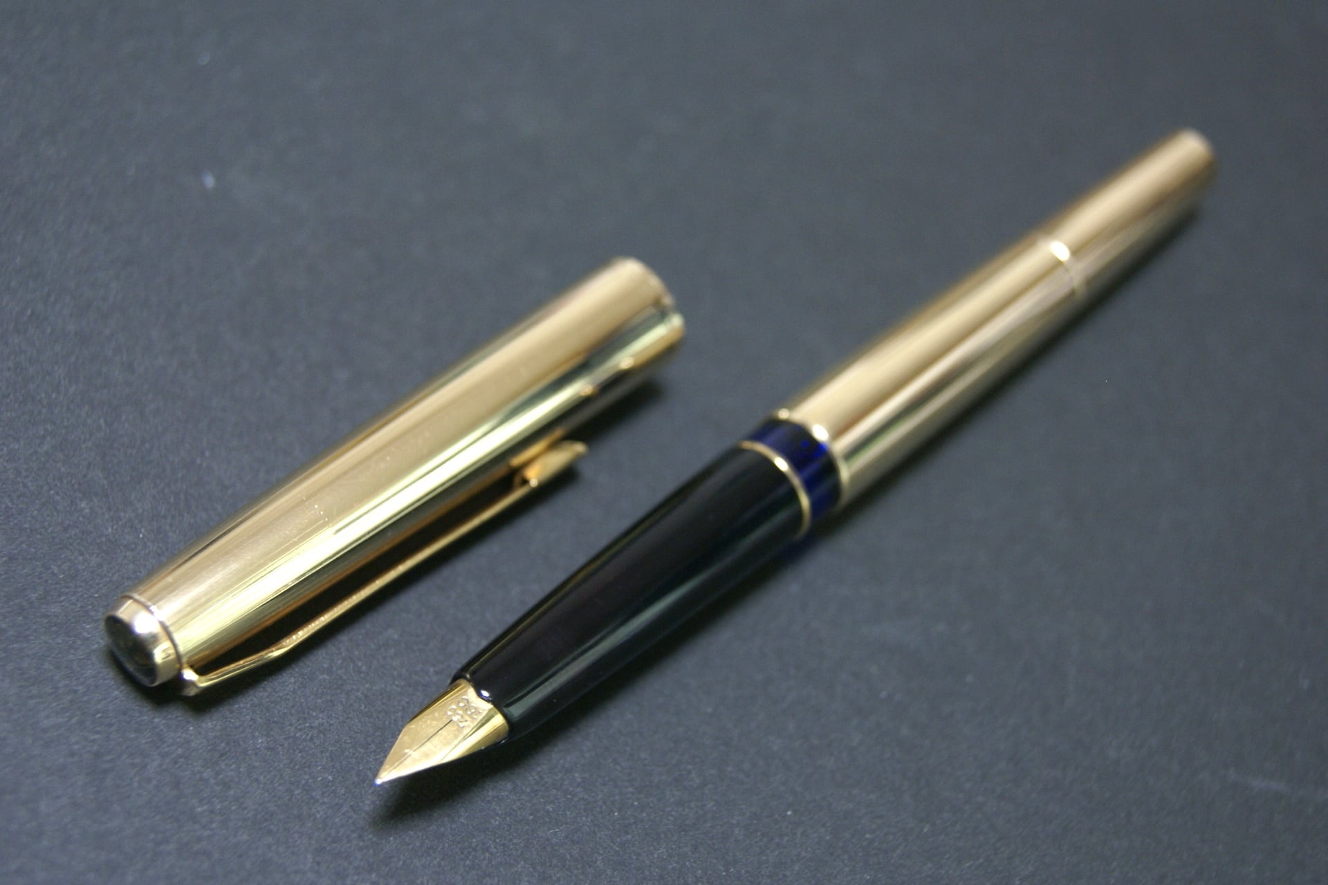 70s ペリカン M60 Pelikan M60 ROLLED GOLD （細字） 18C 01073
