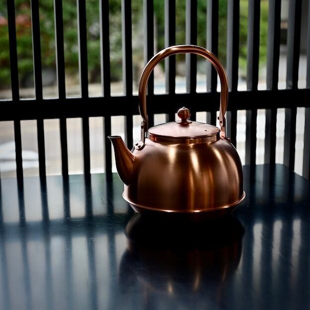 東屋 銅之薬缶 | 八百萬本舗