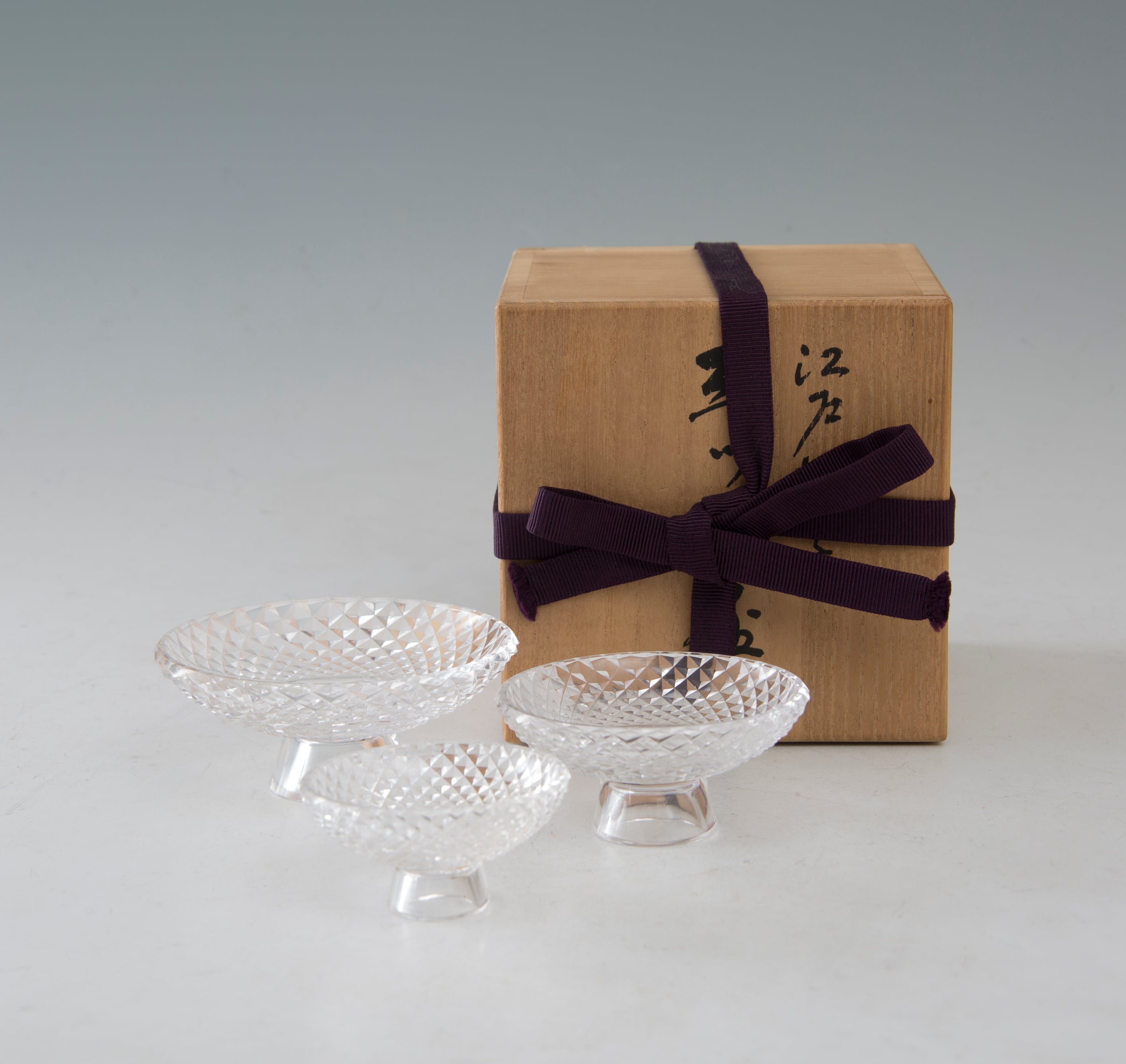 江戸切子 三ツ組 盃 復刻 亀井硝子 カメイガラス 共箱 3客セット 重ね