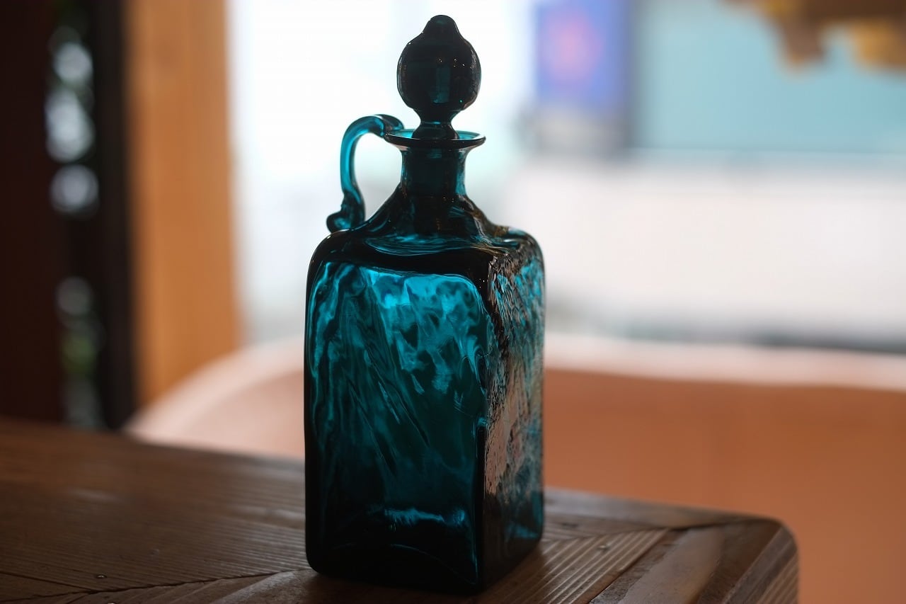 小谷眞三 倉敷ガラス 角長瓶 小谷眞三 倉敷ガラス 角長瓶 小谷眞三