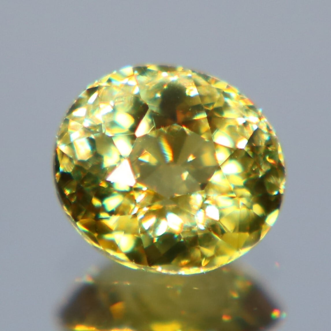 天然グロッシュラーガーネット 0.87ct【Z695】 | GemQuality
