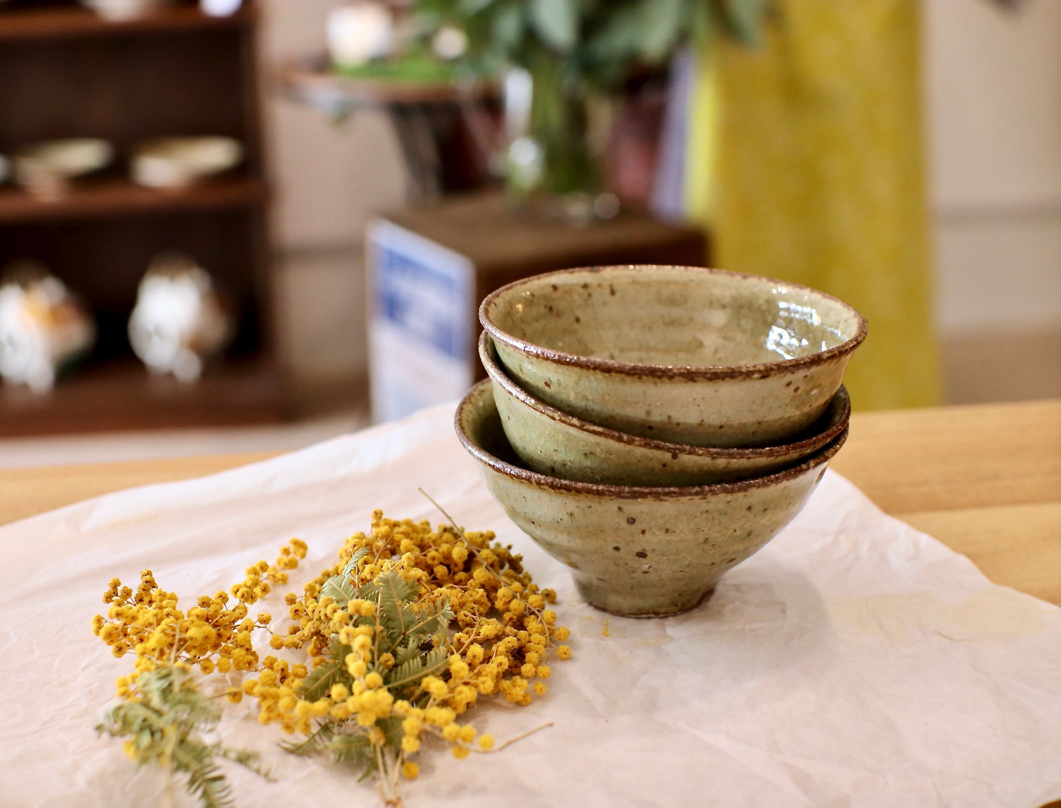 益子焼 台付き皿 成井恒男 益子焼 台付き皿 成井恒男 ▷再入荷