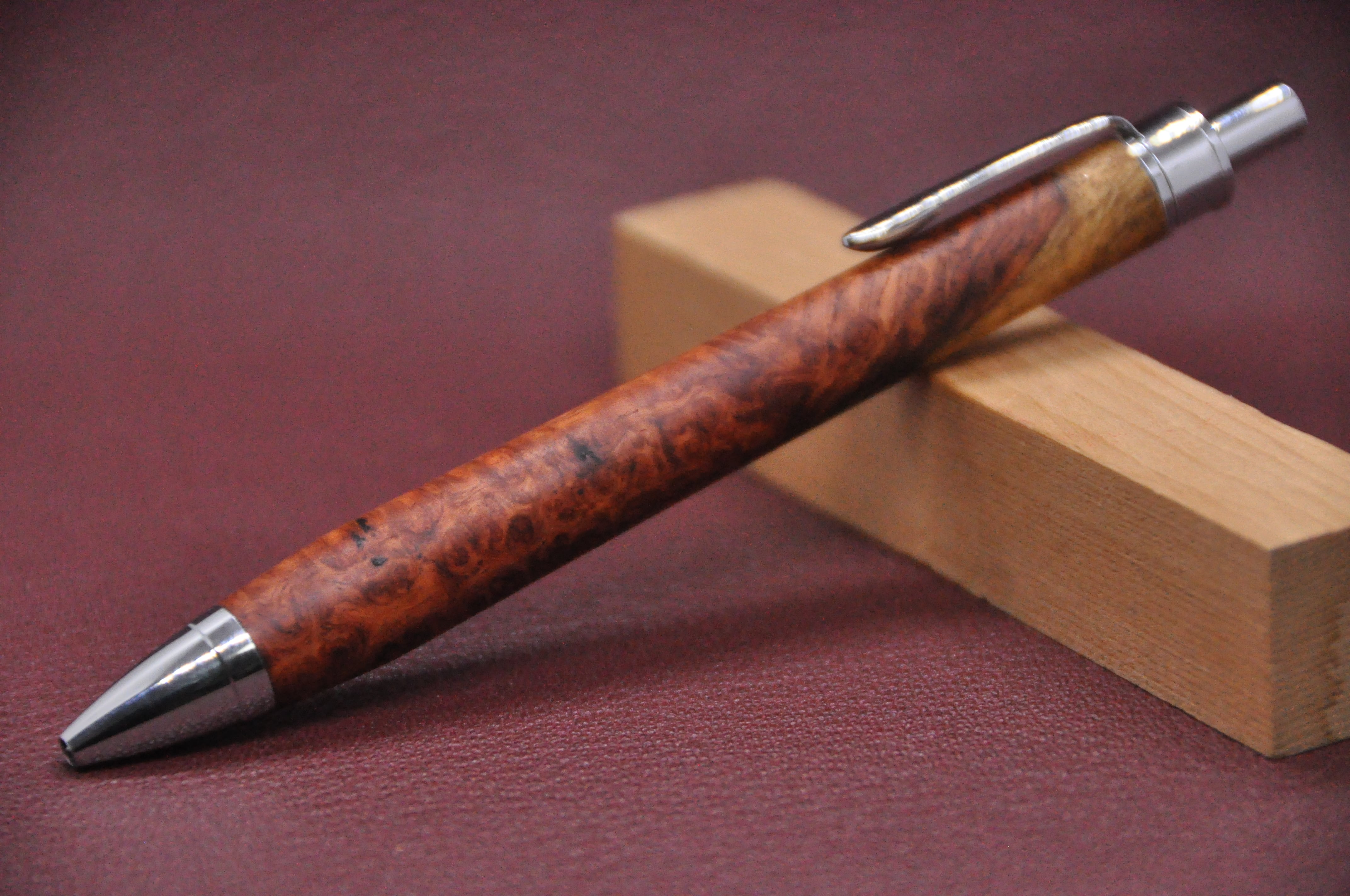 174ペン工房翌檜 花梨 紅白 源平 瘤杢 木軸シャーペン 木軸ボールペン