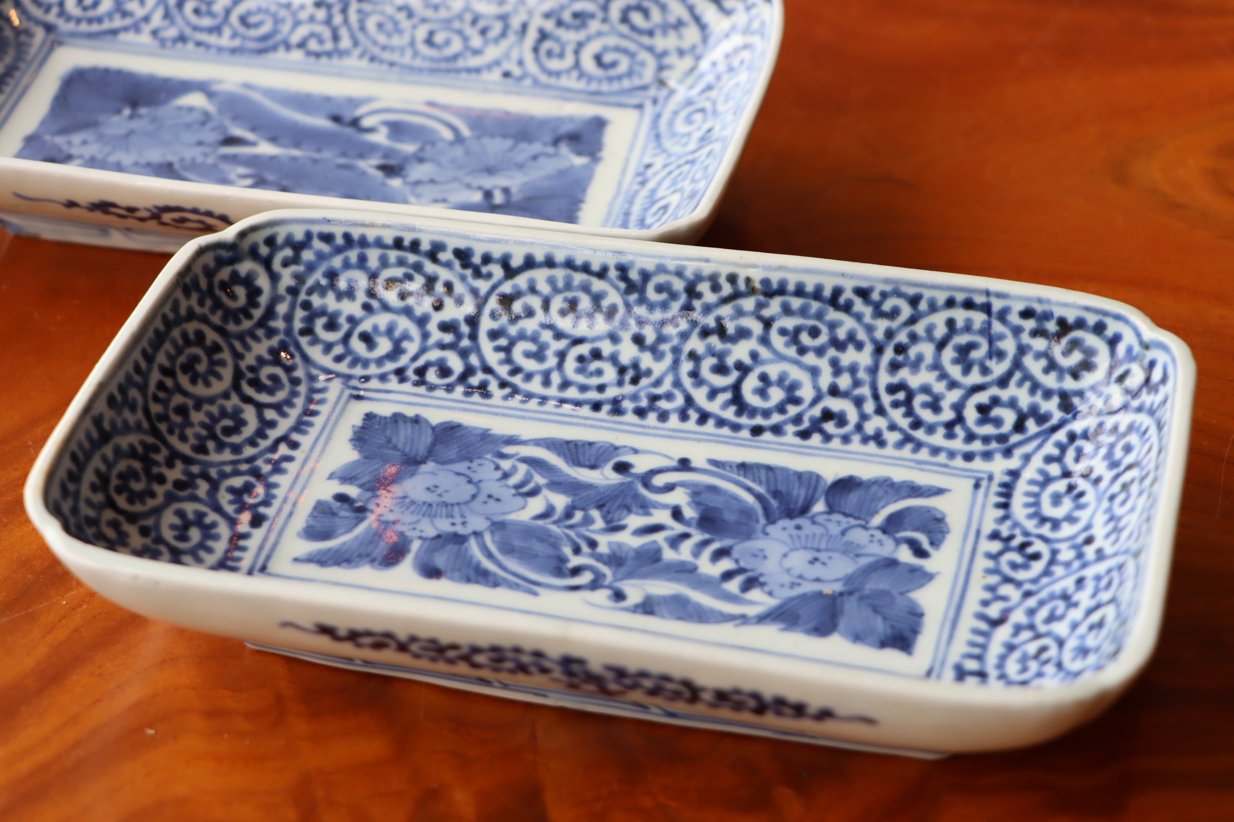 古伊万里染付蛸唐草文磁器中鉢 古伊万里染付蛸唐草文磁器中鉢 2025年