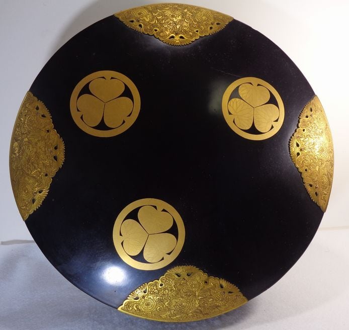 アンティーク 徳川家 三葉葵紋付き 調度品 | うるしかぶれ