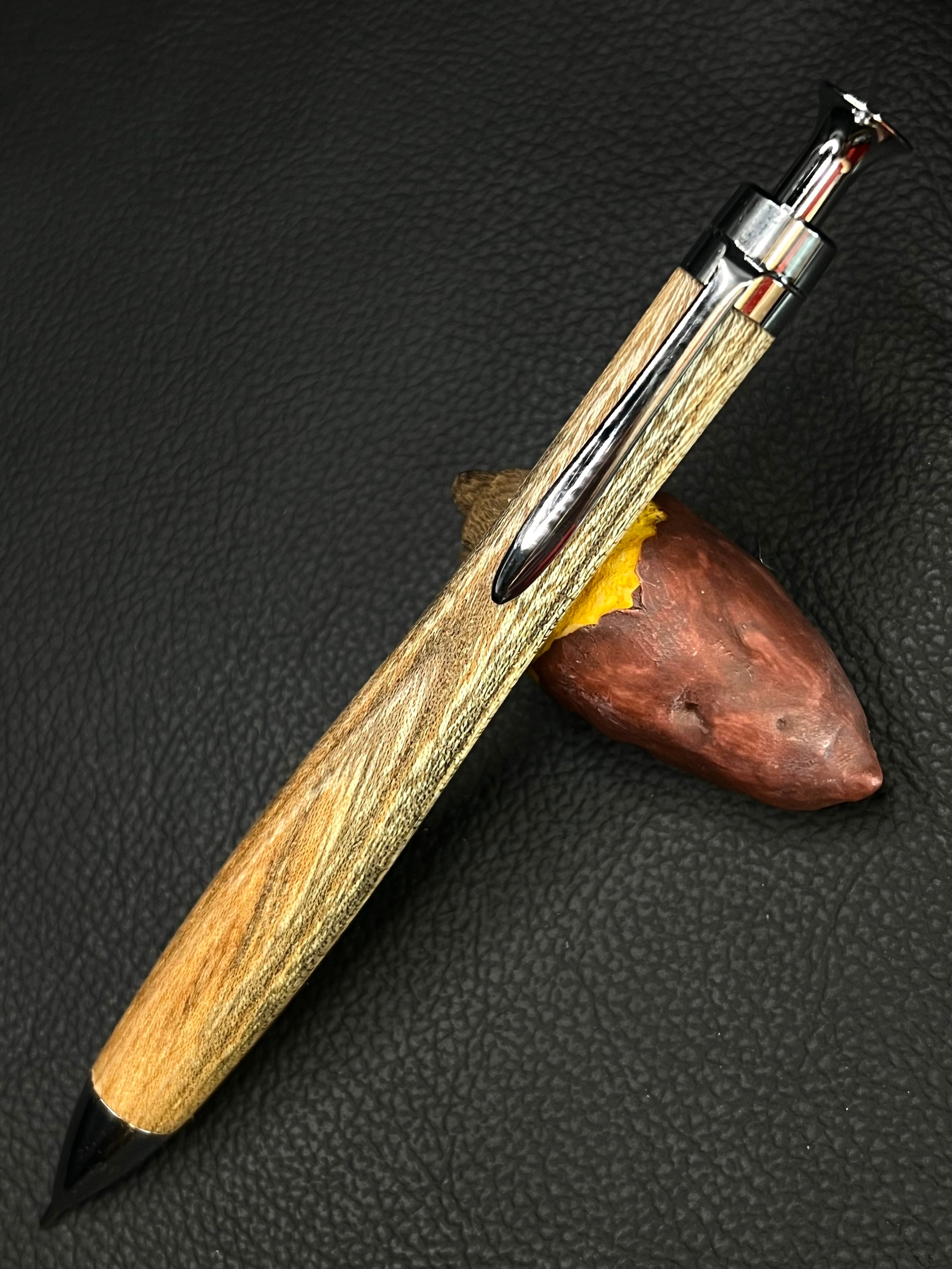 こぶた工房シャーペン0.5mm 極上ローズウッド瘤 - メルカリ こぶた工房