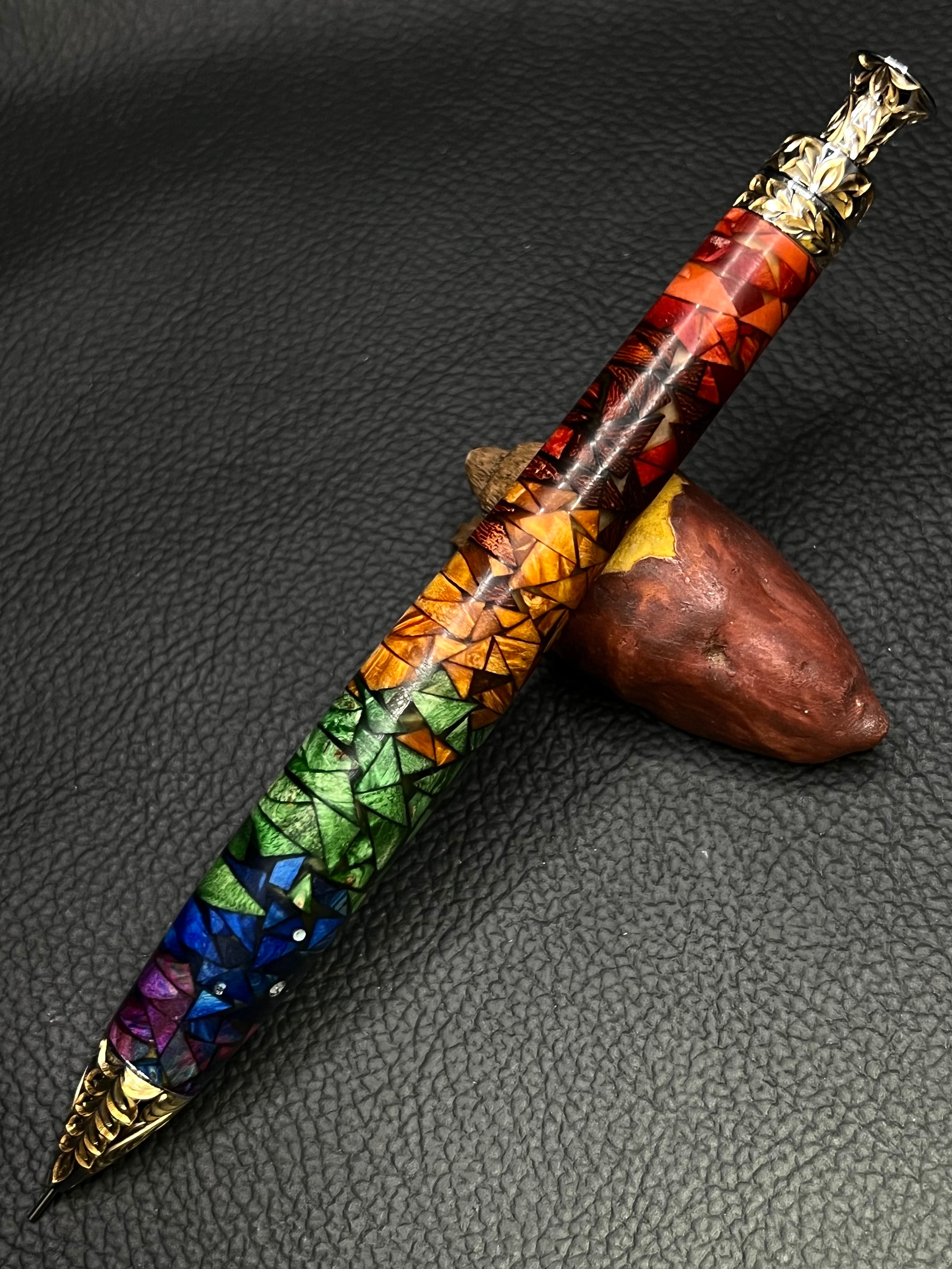 36 ステンドグラスウッド 彫金金具 | こぶた工房