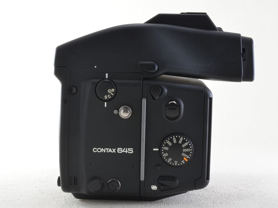Contax 645 ボディーMFB1B 220 フィルム付きコンタックス