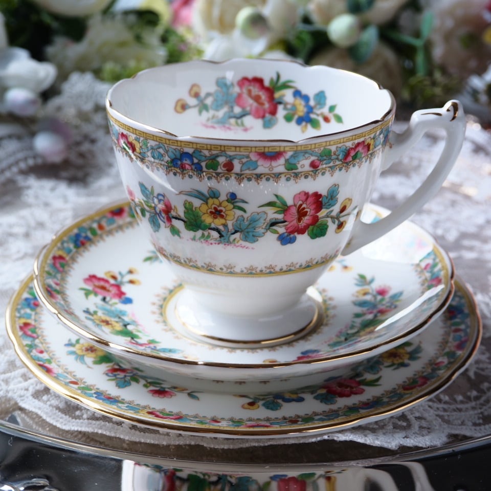 ☆英国アンティーク☆コウルドン☆薔薇のガーランド☆キャビネット