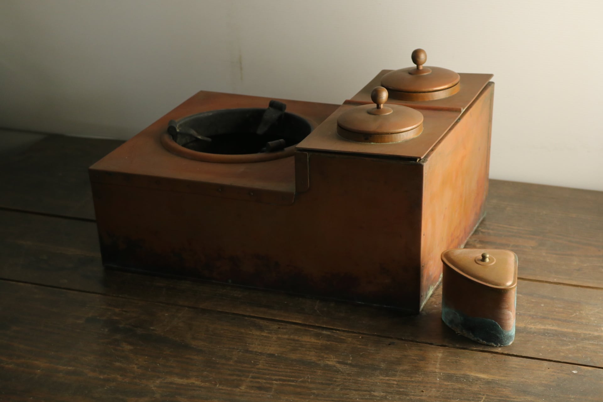 関西長火鉢【銅製酒燗器/鉄瓶/火箸/灰ならし付属】 長火鉢 囲炉裏座卓